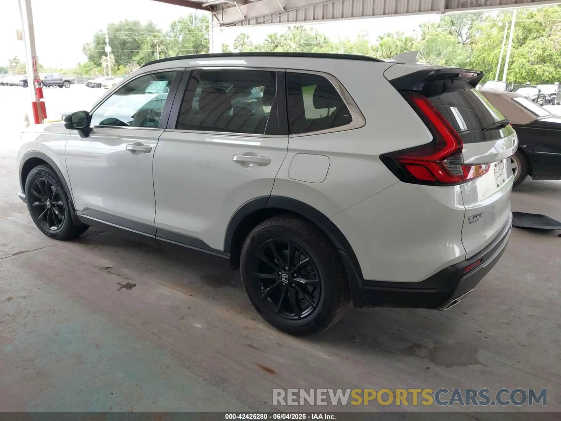 3 Photograph of a damaged car 7FARS5H50PE002202 HONDA CR-V HYBRID 2023