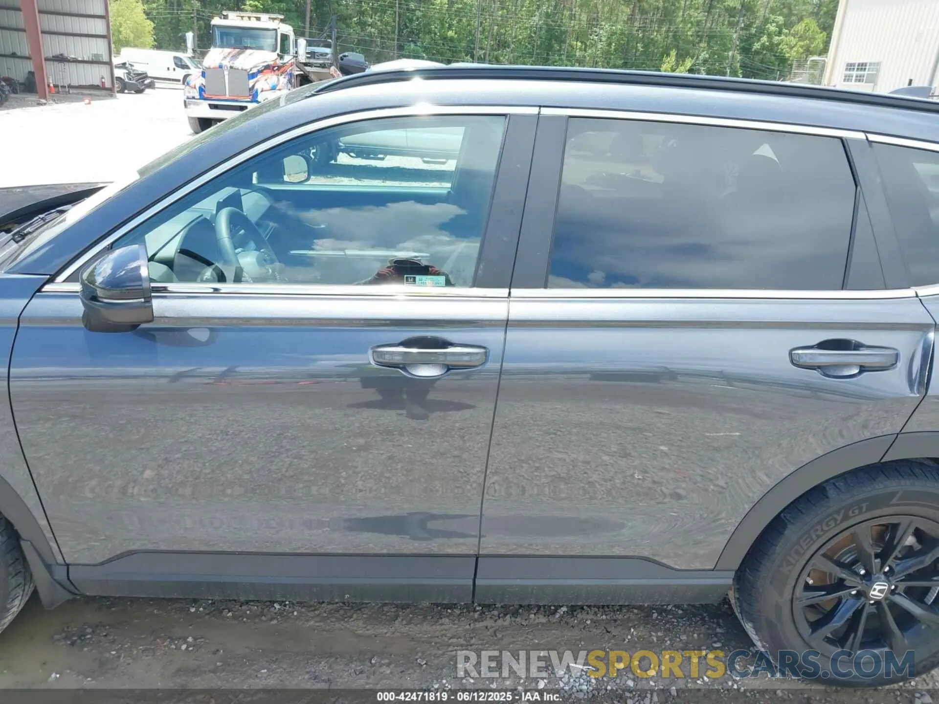 14 Photograph of a damaged car 7FARS5H54PE001747 HONDA CR-V HYBRID 2023