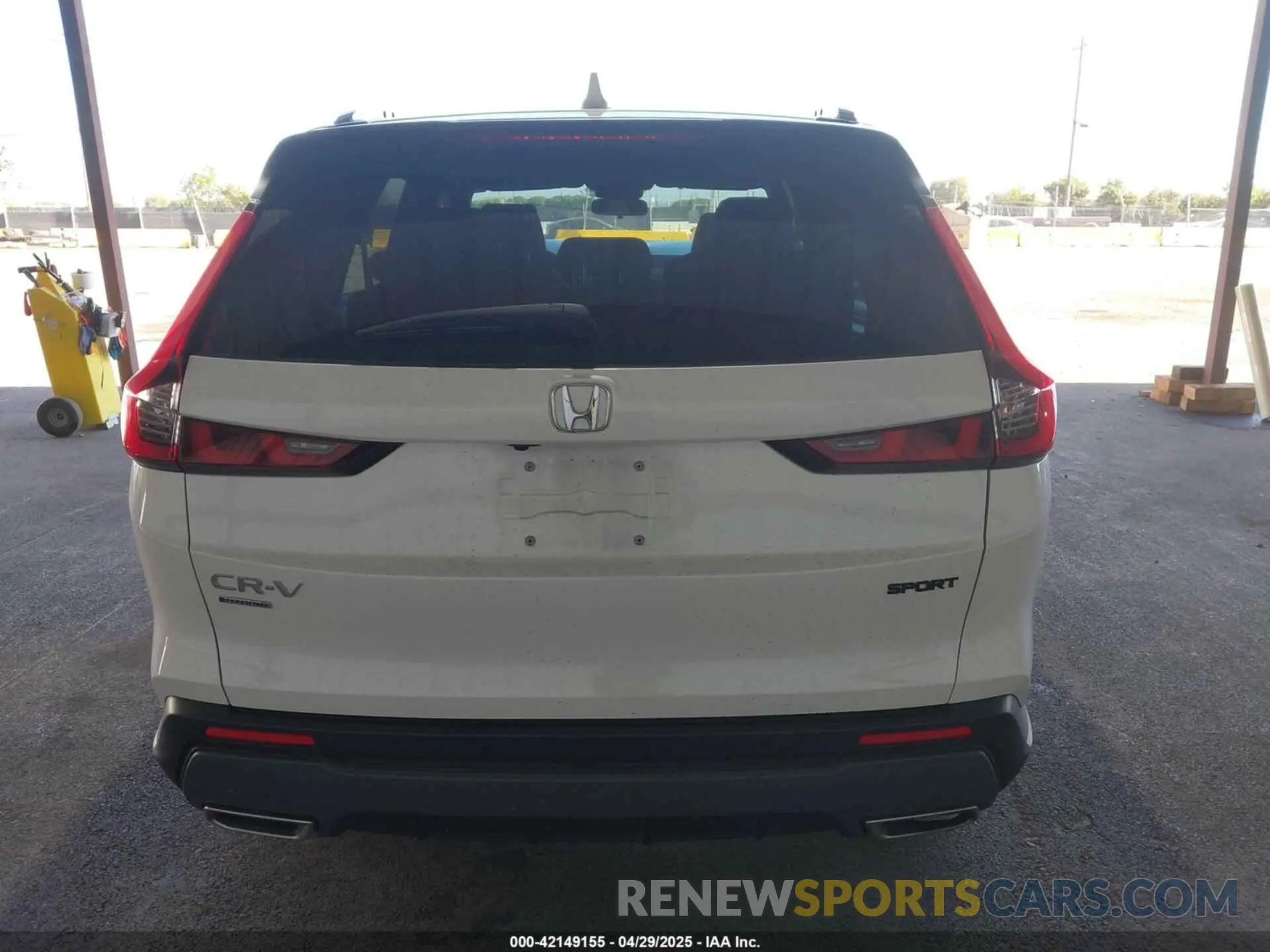 16 Photograph of a damaged car 7FARS5H57PE005114 HONDA CR-V HYBRID 2023