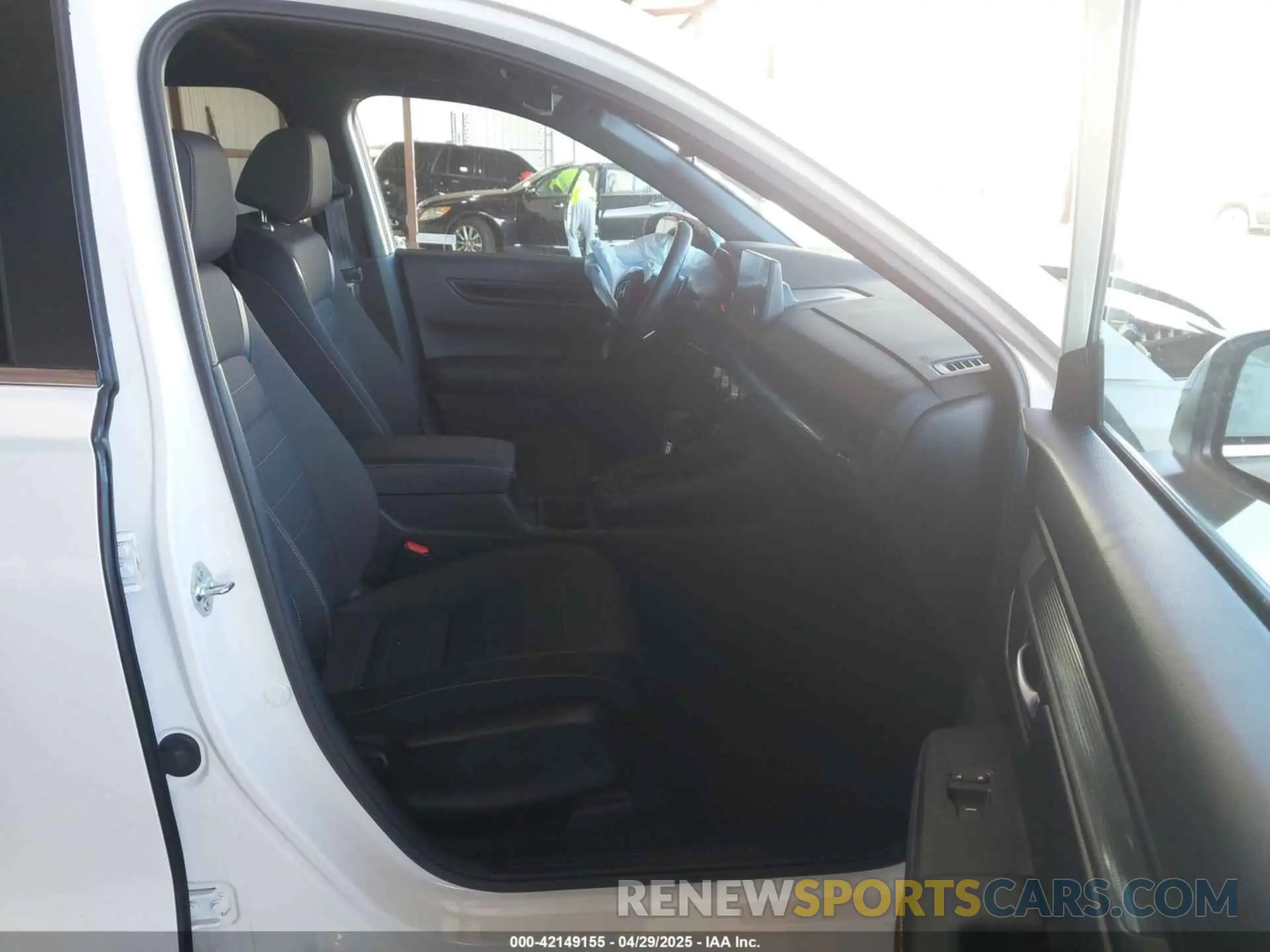 5 Photograph of a damaged car 7FARS5H57PE005114 HONDA CR-V HYBRID 2023