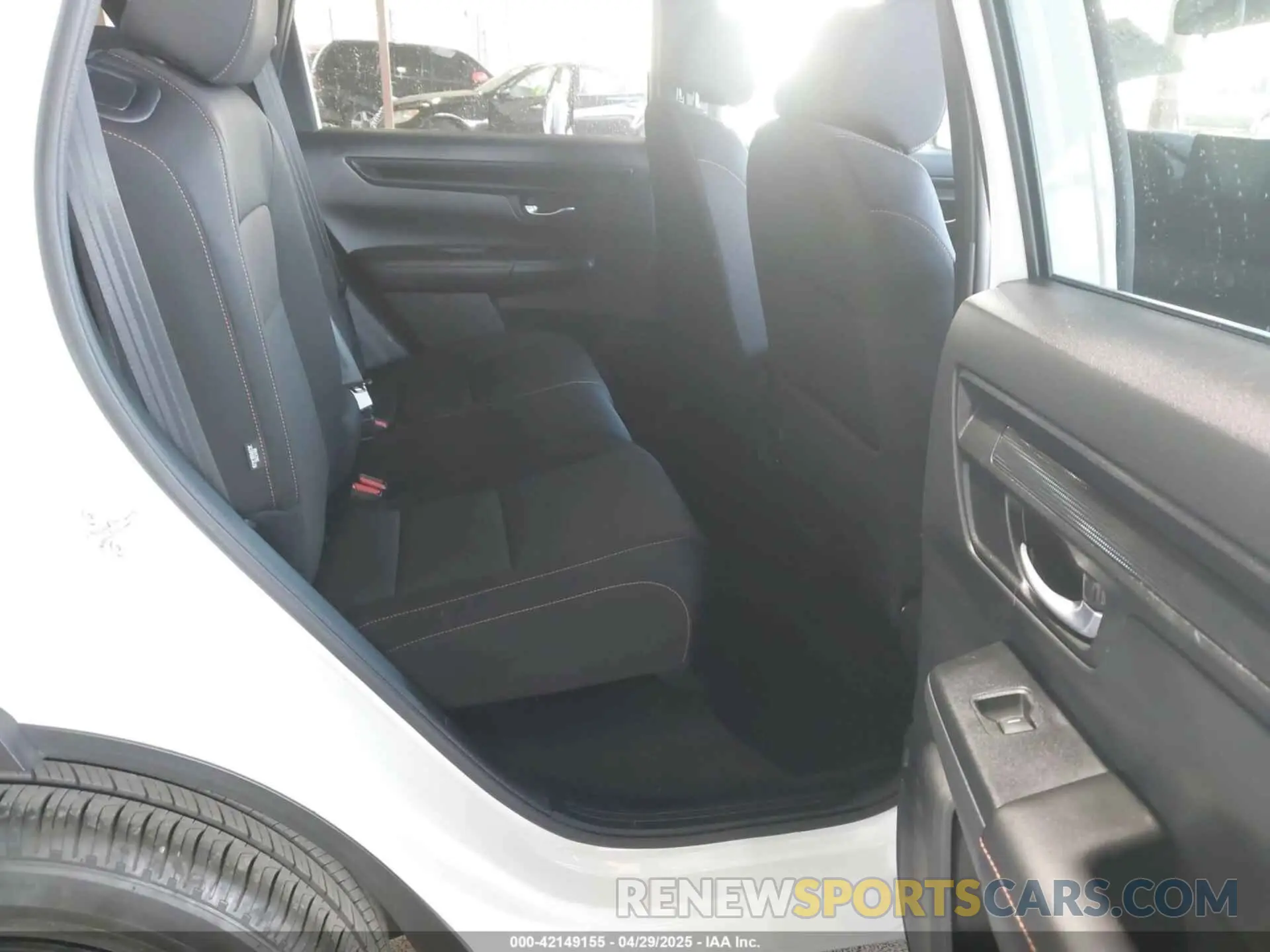 8 Photograph of a damaged car 7FARS5H57PE005114 HONDA CR-V HYBRID 2023