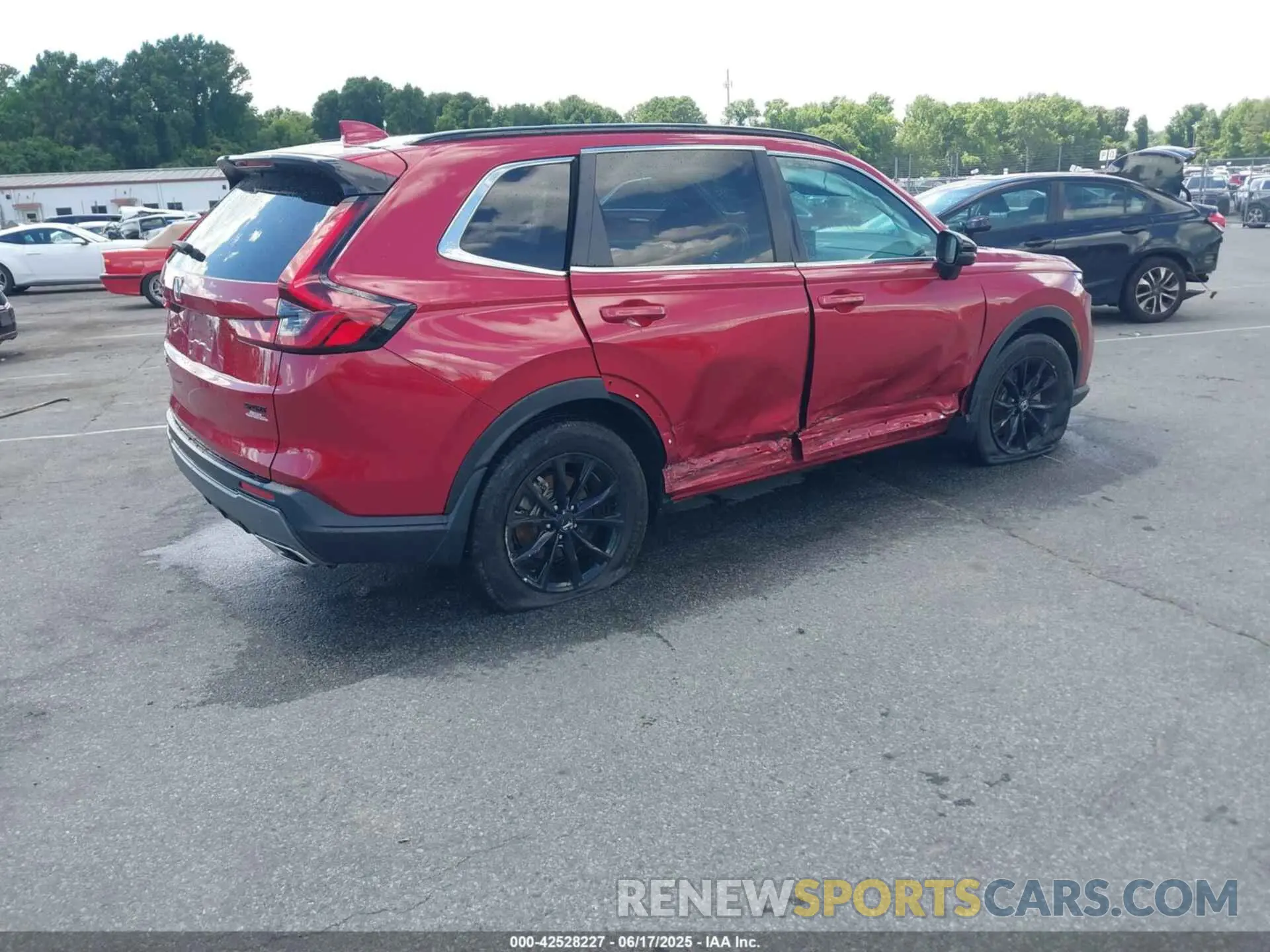 4 Photograph of a damaged car 7FARS5H58PE005509 HONDA CR-V HYBRID 2023