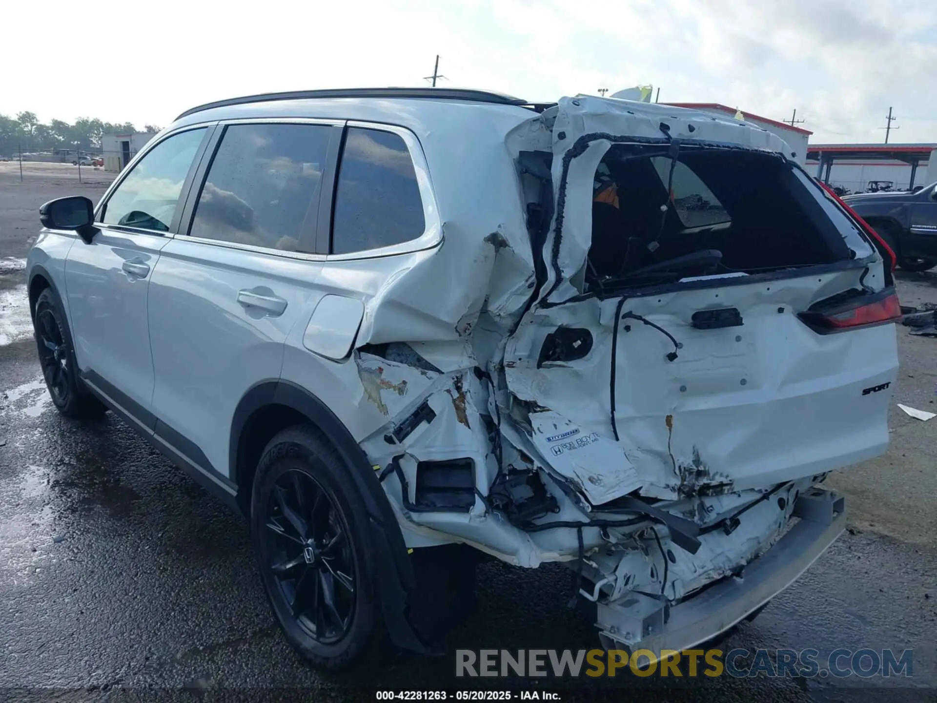 3 Photograph of a damaged car 7FARS5H5XPE009237 HONDA CR-V HYBRID 2023