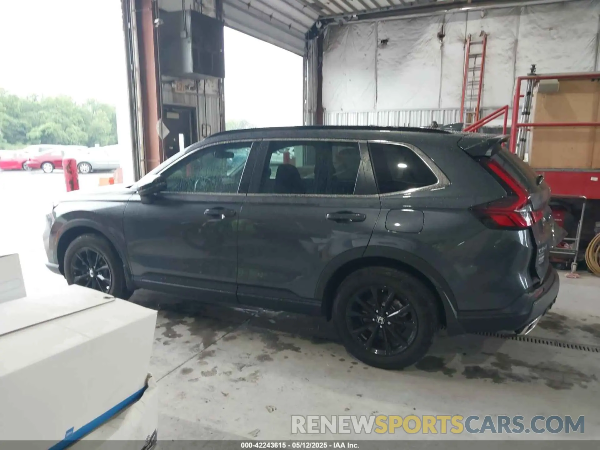 14 Photograph of a damaged car 7FARS6H50PE040941 HONDA CR-V HYBRID 2023