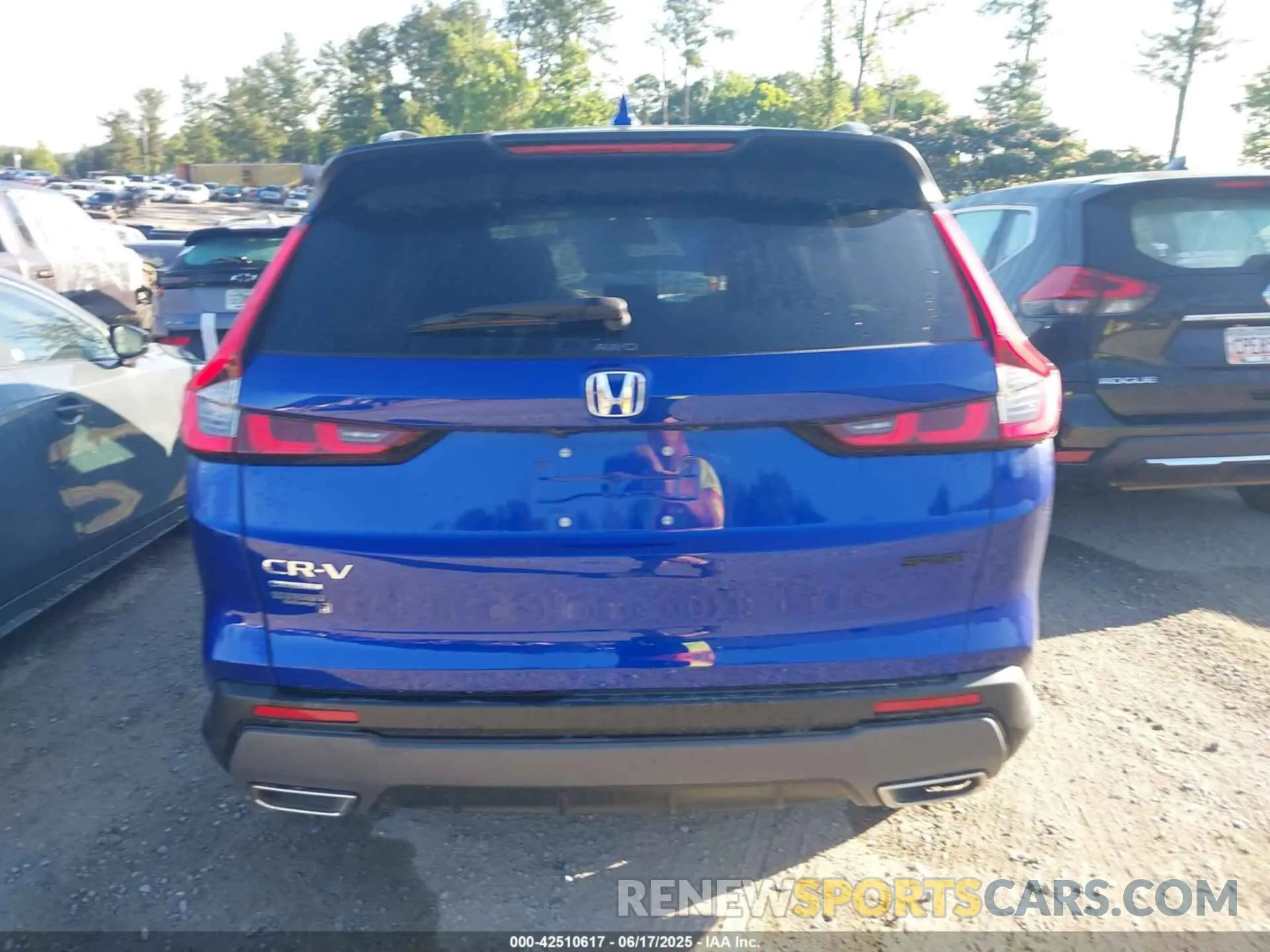 16 Photograph of a damaged car 7FARS6H54PE035130 HONDA CR-V HYBRID 2023