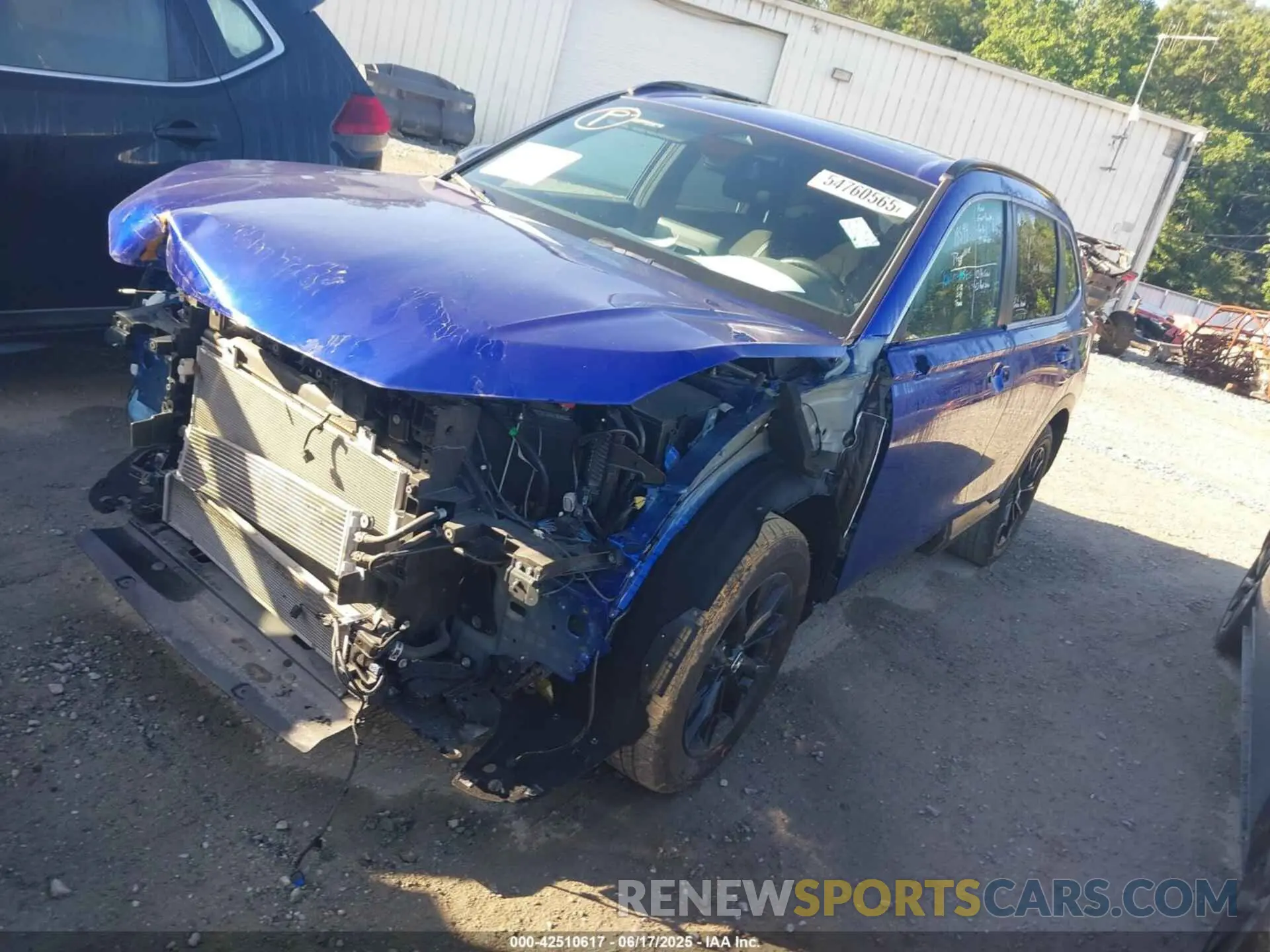 2 Photograph of a damaged car 7FARS6H54PE035130 HONDA CR-V HYBRID 2023
