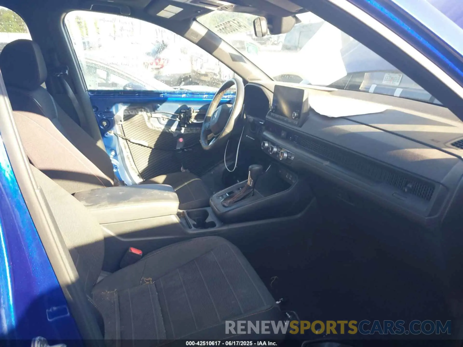 5 Photograph of a damaged car 7FARS6H54PE035130 HONDA CR-V HYBRID 2023