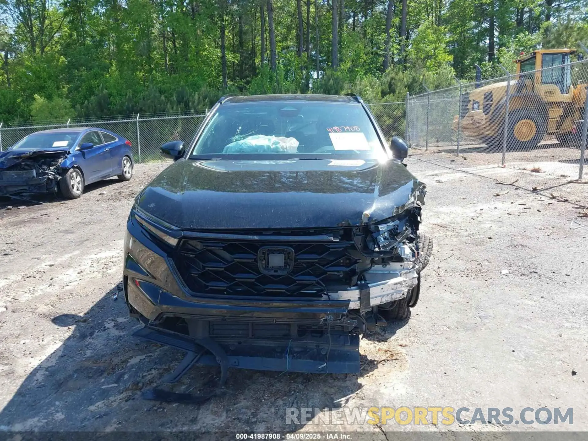 12 Photograph of a damaged car 7FARS6H58PE023191 HONDA CR-V HYBRID 2023