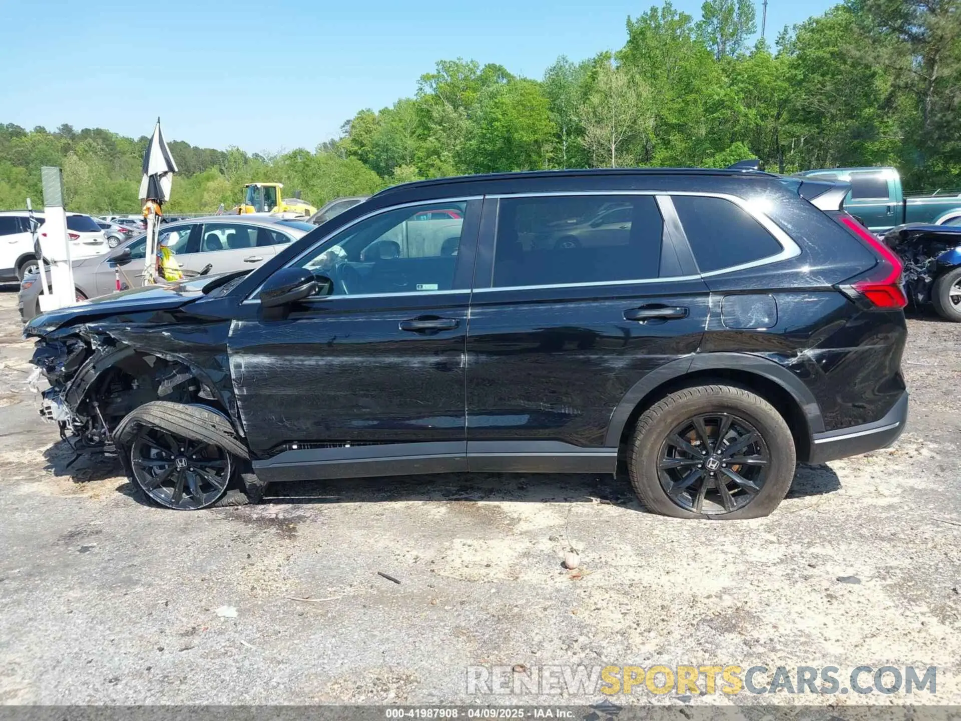 14 Photograph of a damaged car 7FARS6H58PE023191 HONDA CR-V HYBRID 2023