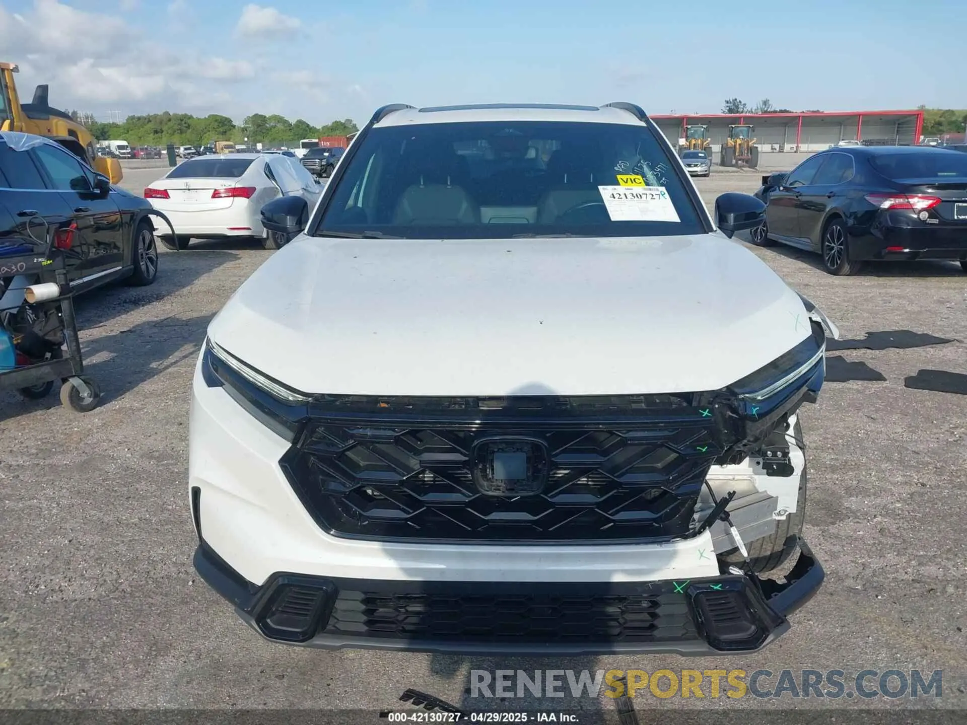 13 Photograph of a damaged car 7FARS6H59PE033471 HONDA CR-V HYBRID 2023