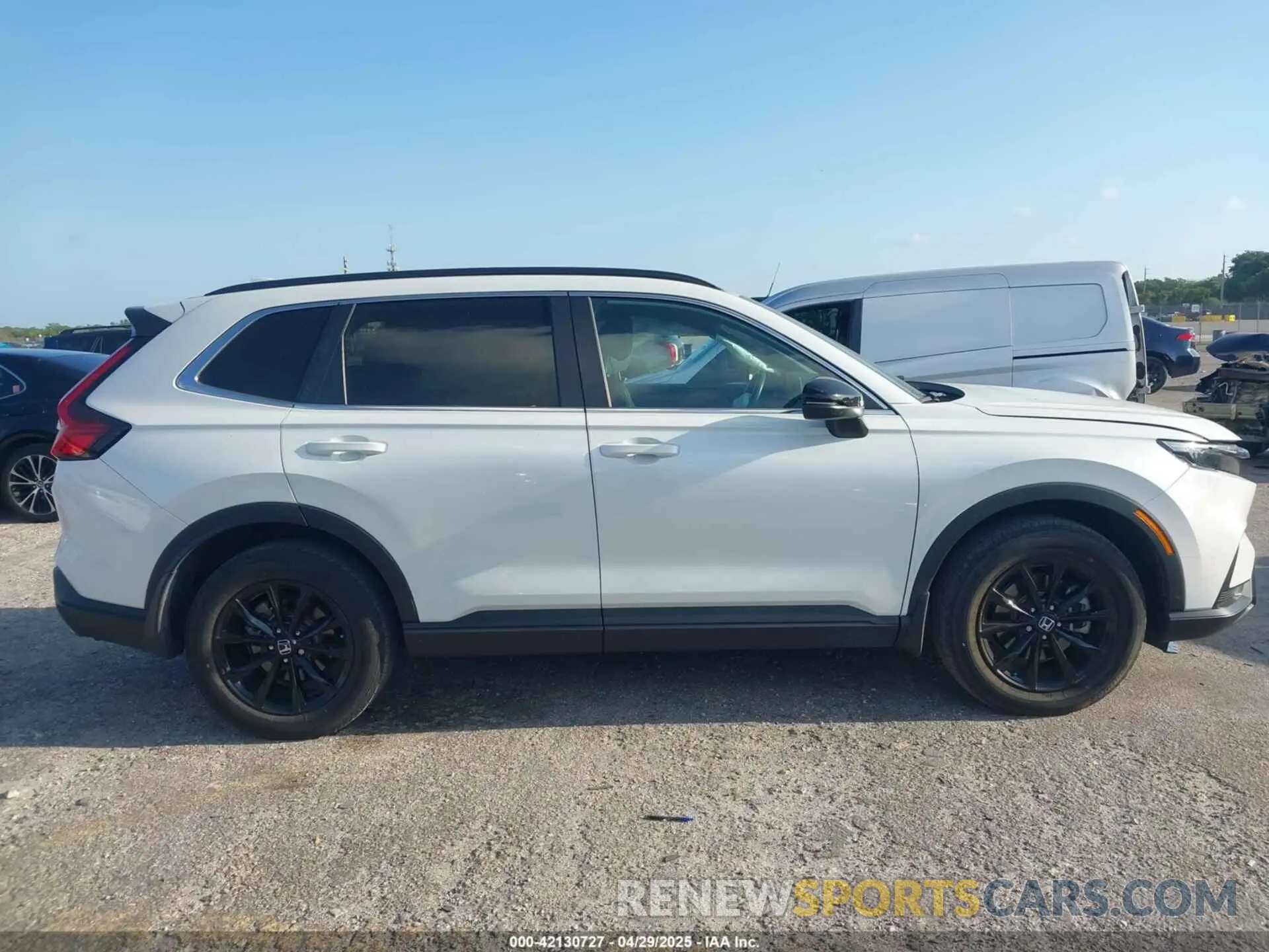 14 Photograph of a damaged car 7FARS6H59PE033471 HONDA CR-V HYBRID 2023