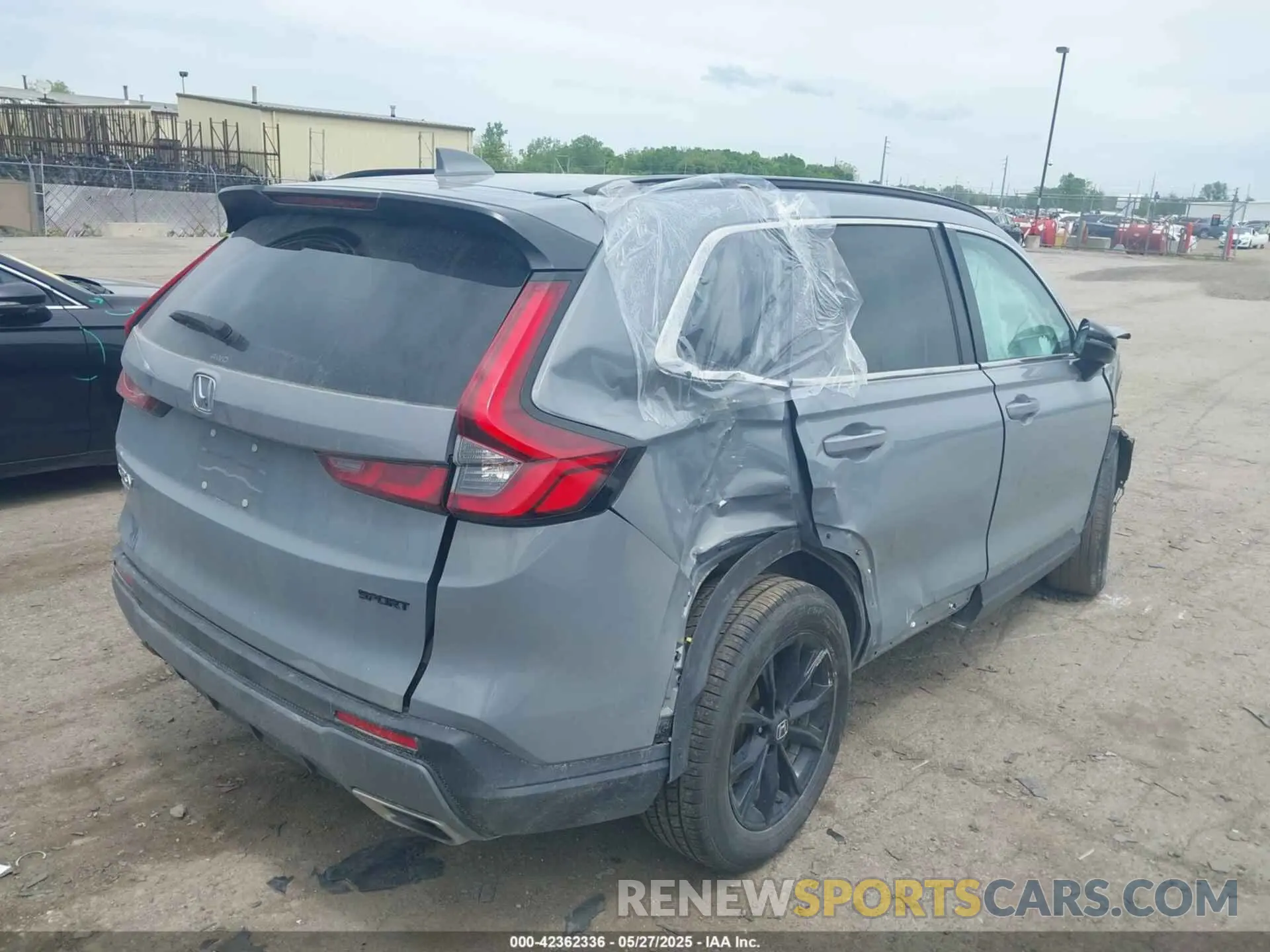 4 Photograph of a damaged car 7FARS6H5XPE030496 HONDA CR-V HYBRID 2023