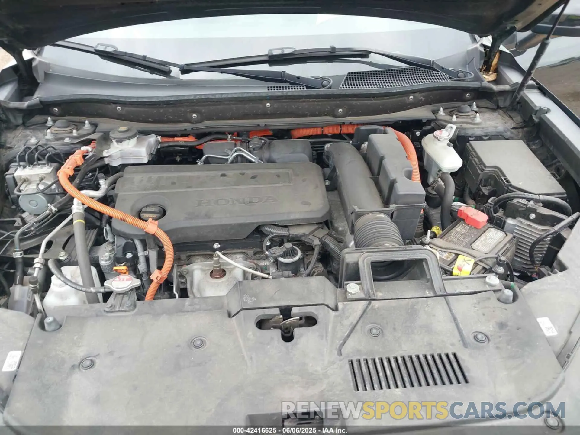 10 Photograph of a damaged car 7FARS6H91PE008163 HONDA CR-V HYBRID 2023