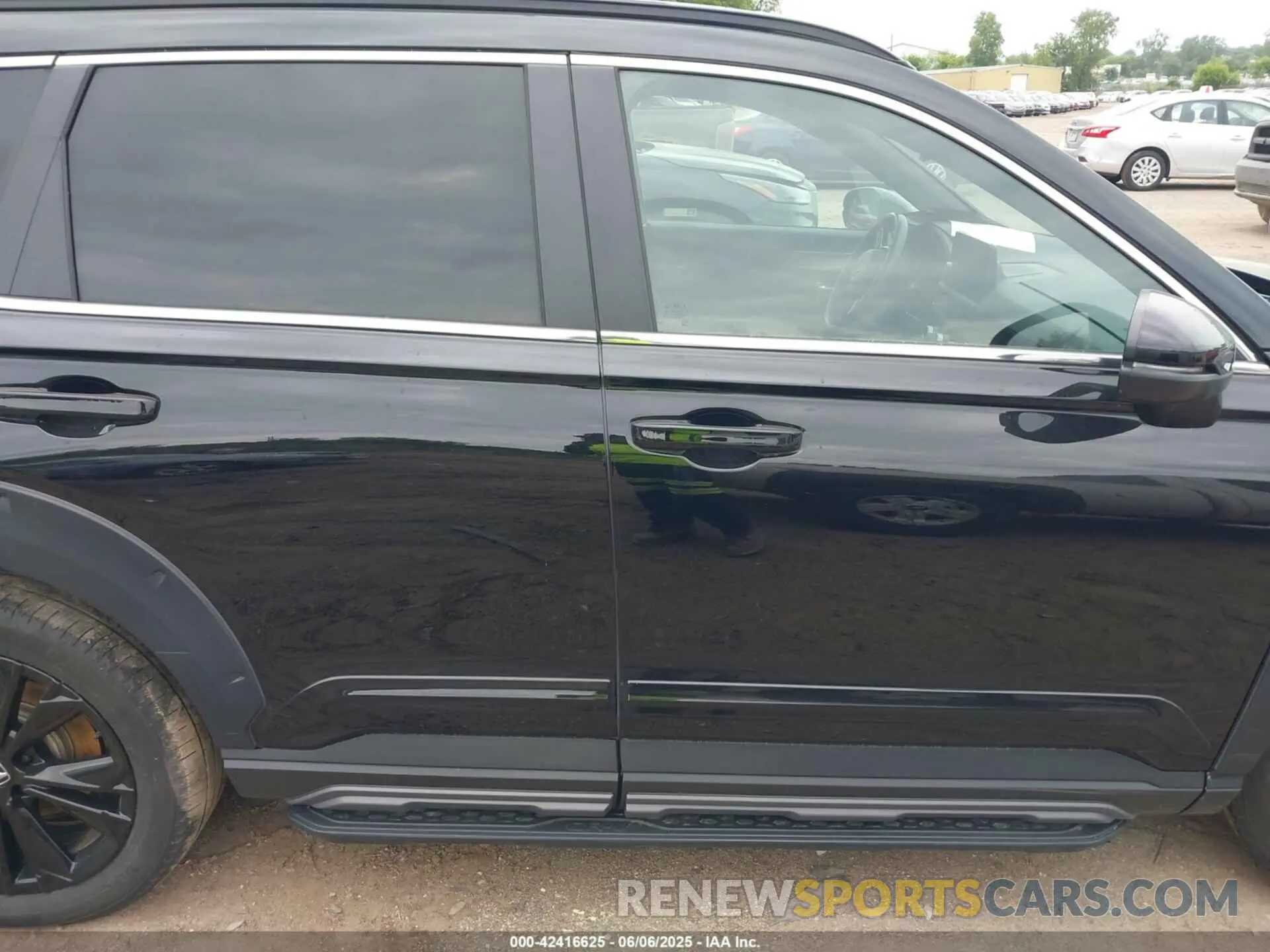 13 Photograph of a damaged car 7FARS6H91PE008163 HONDA CR-V HYBRID 2023
