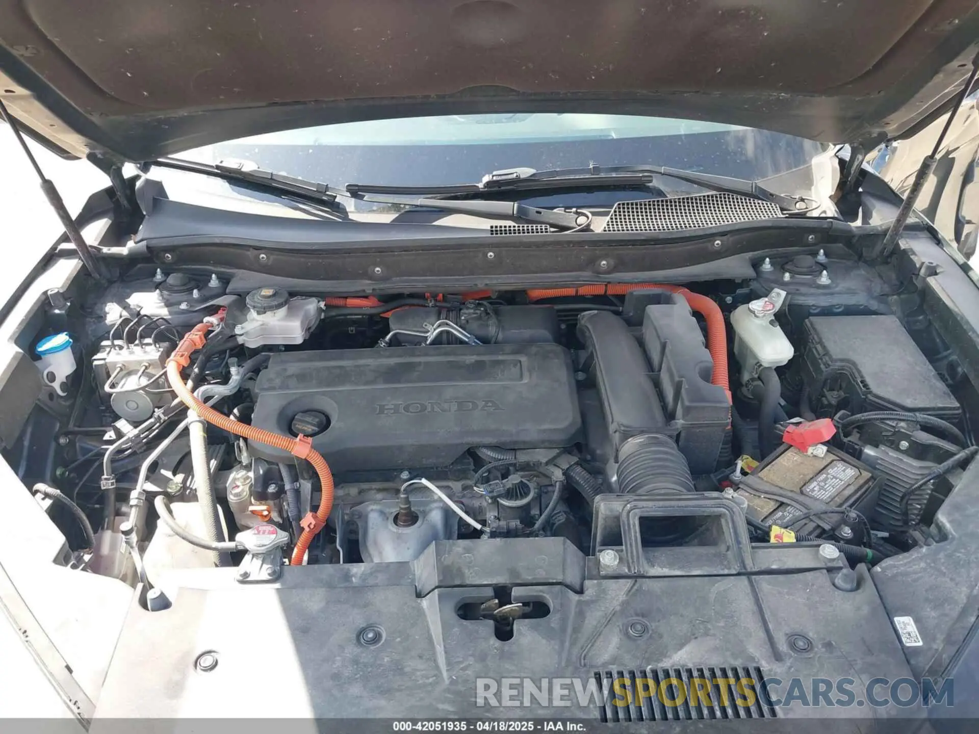 10 Photograph of a damaged car 7FARS6H93PE006883 HONDA CR-V HYBRID 2023