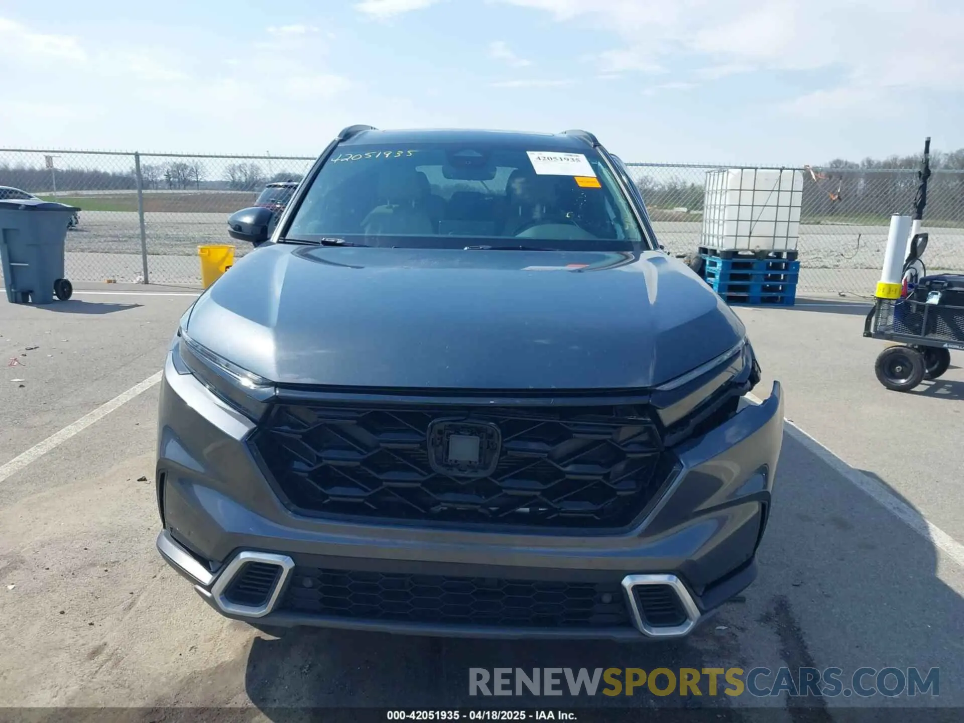 12 Photograph of a damaged car 7FARS6H93PE006883 HONDA CR-V HYBRID 2023