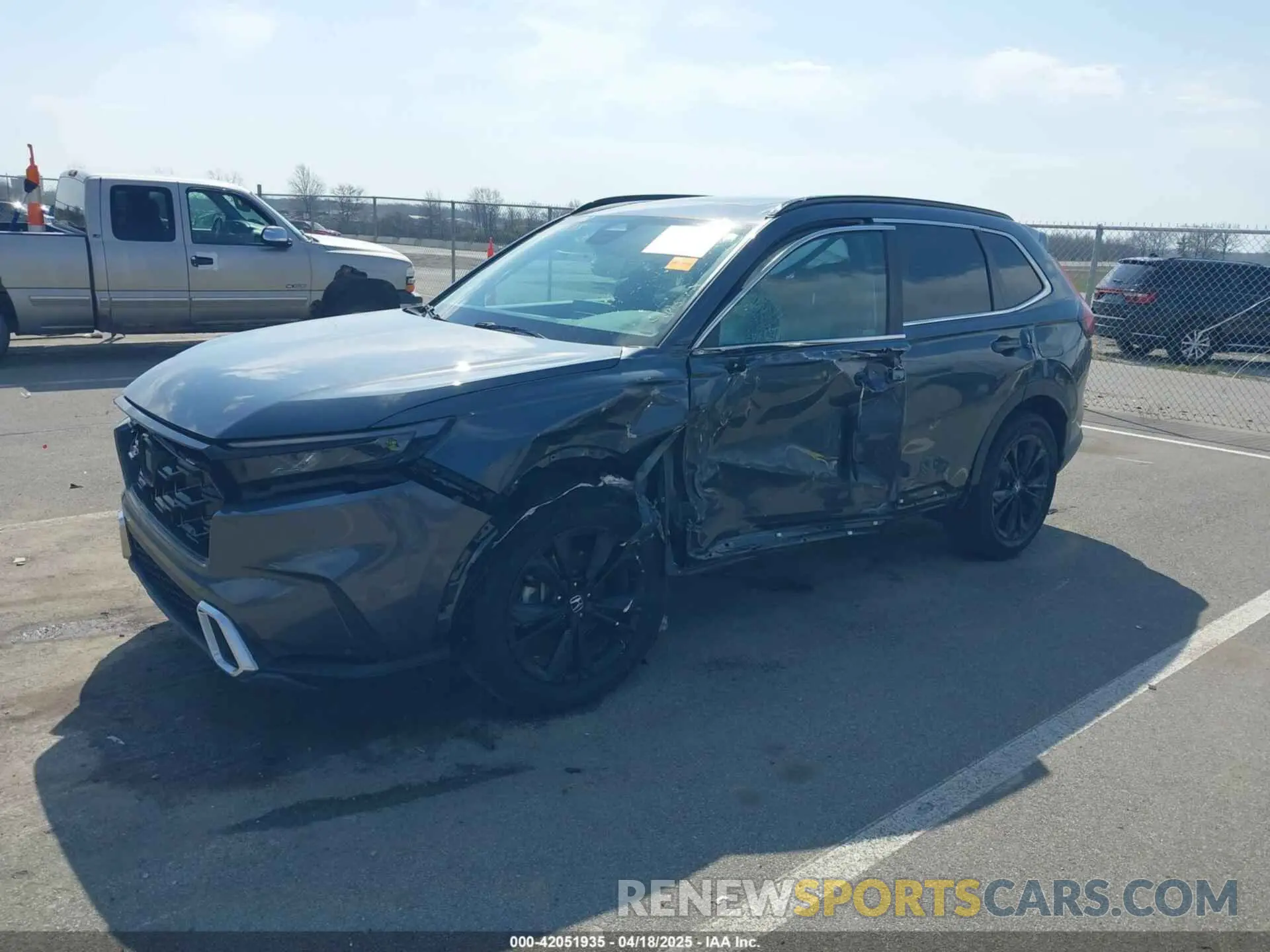 2 Photograph of a damaged car 7FARS6H93PE006883 HONDA CR-V HYBRID 2023