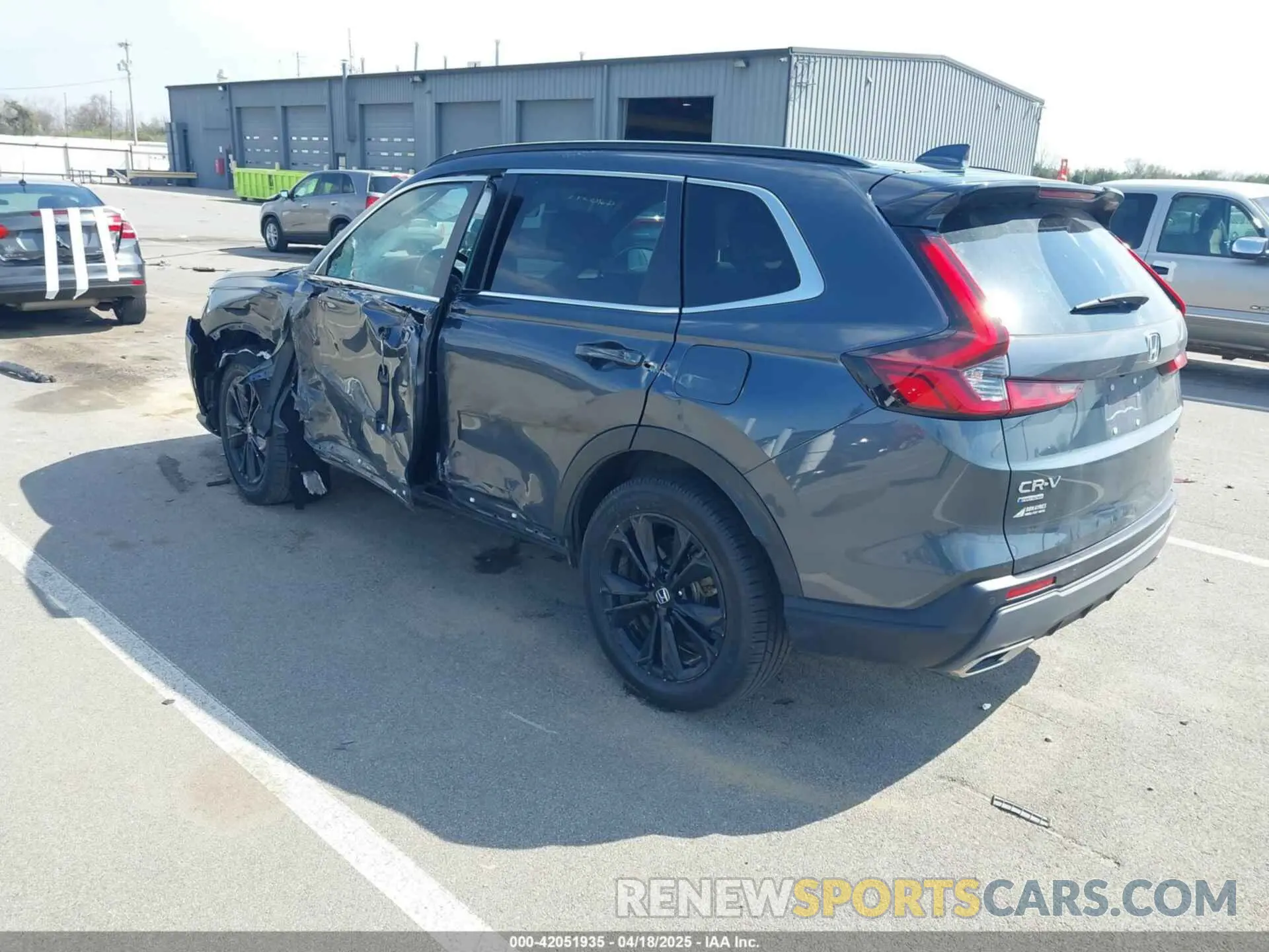 3 Photograph of a damaged car 7FARS6H93PE006883 HONDA CR-V HYBRID 2023