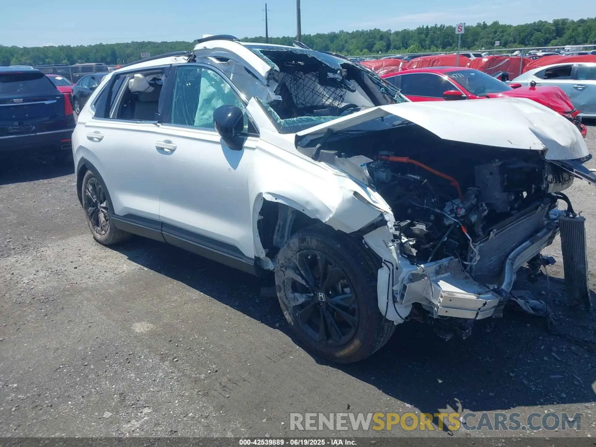 1 Photograph of a damaged car 7FARS6H95PE009784 HONDA CR-V HYBRID 2023