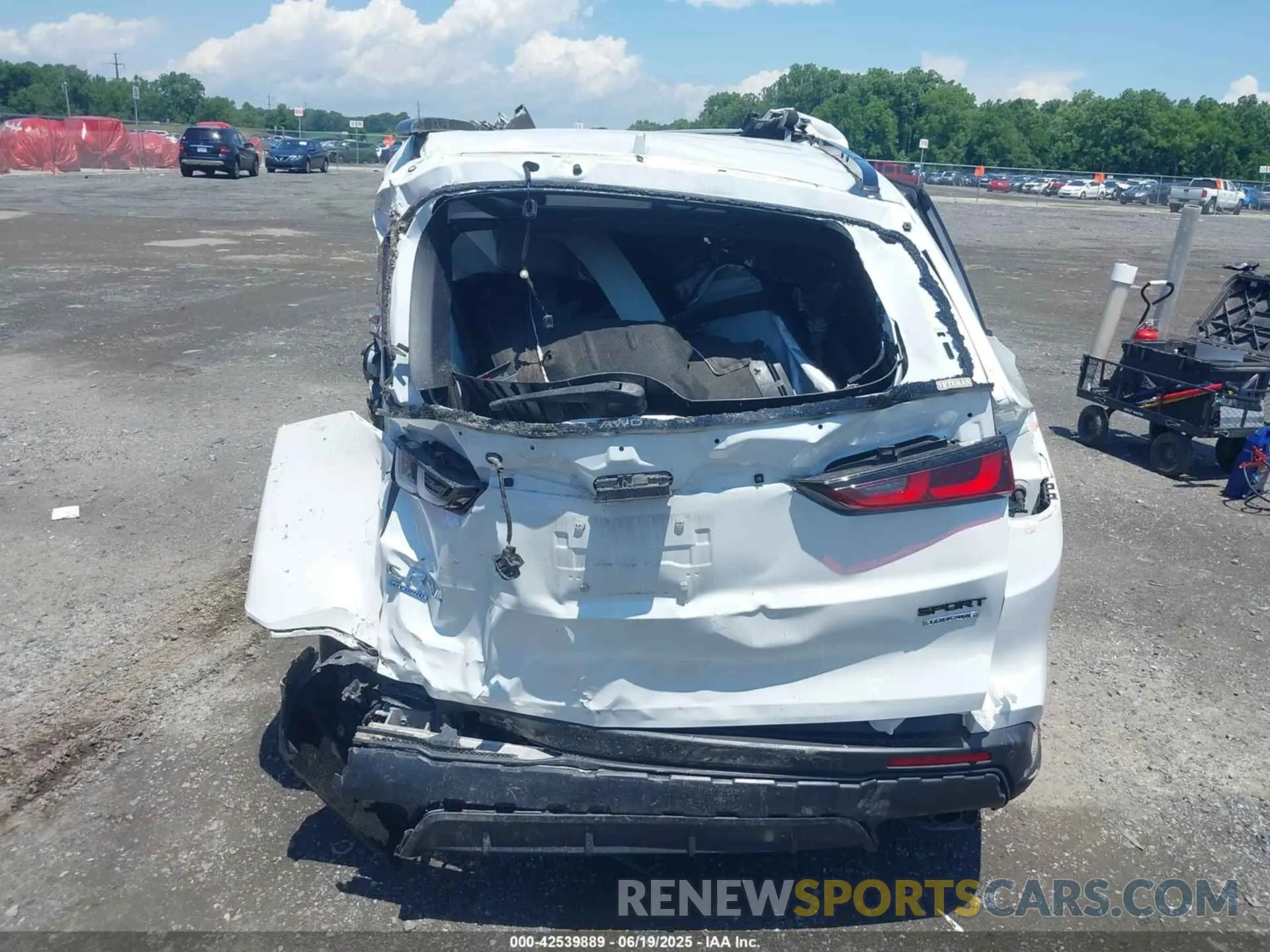 15 Photograph of a damaged car 7FARS6H95PE009784 HONDA CR-V HYBRID 2023