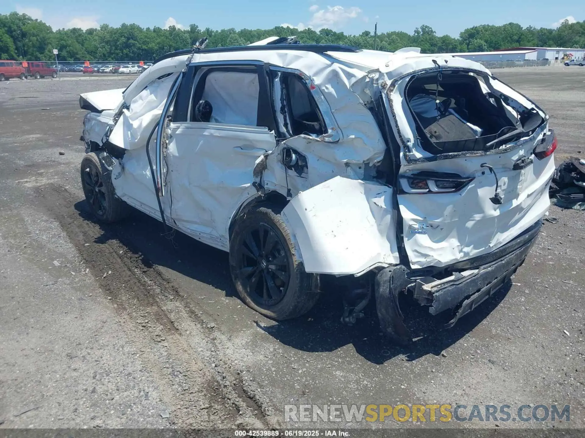 3 Photograph of a damaged car 7FARS6H95PE009784 HONDA CR-V HYBRID 2023