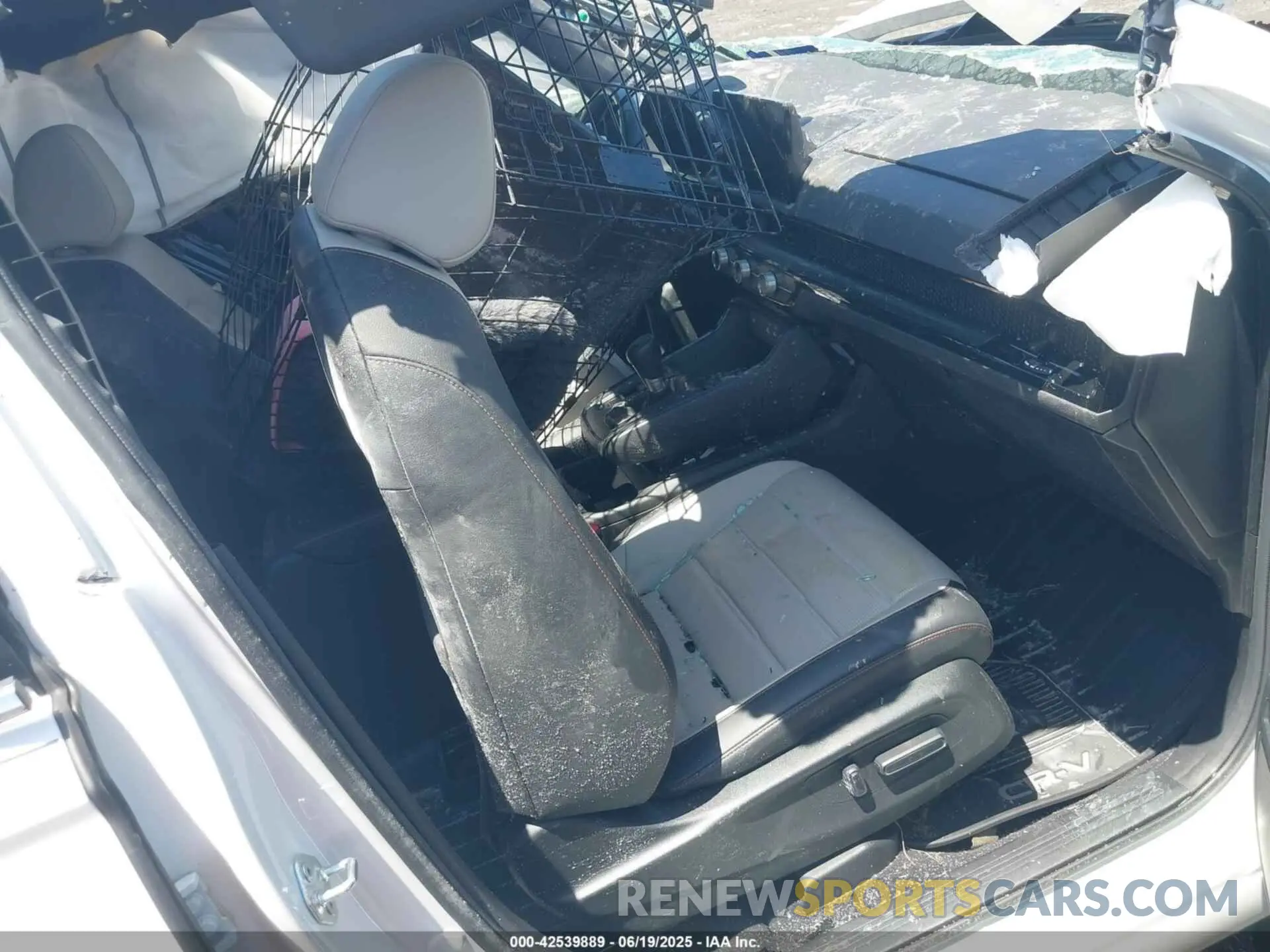 5 Photograph of a damaged car 7FARS6H95PE009784 HONDA CR-V HYBRID 2023