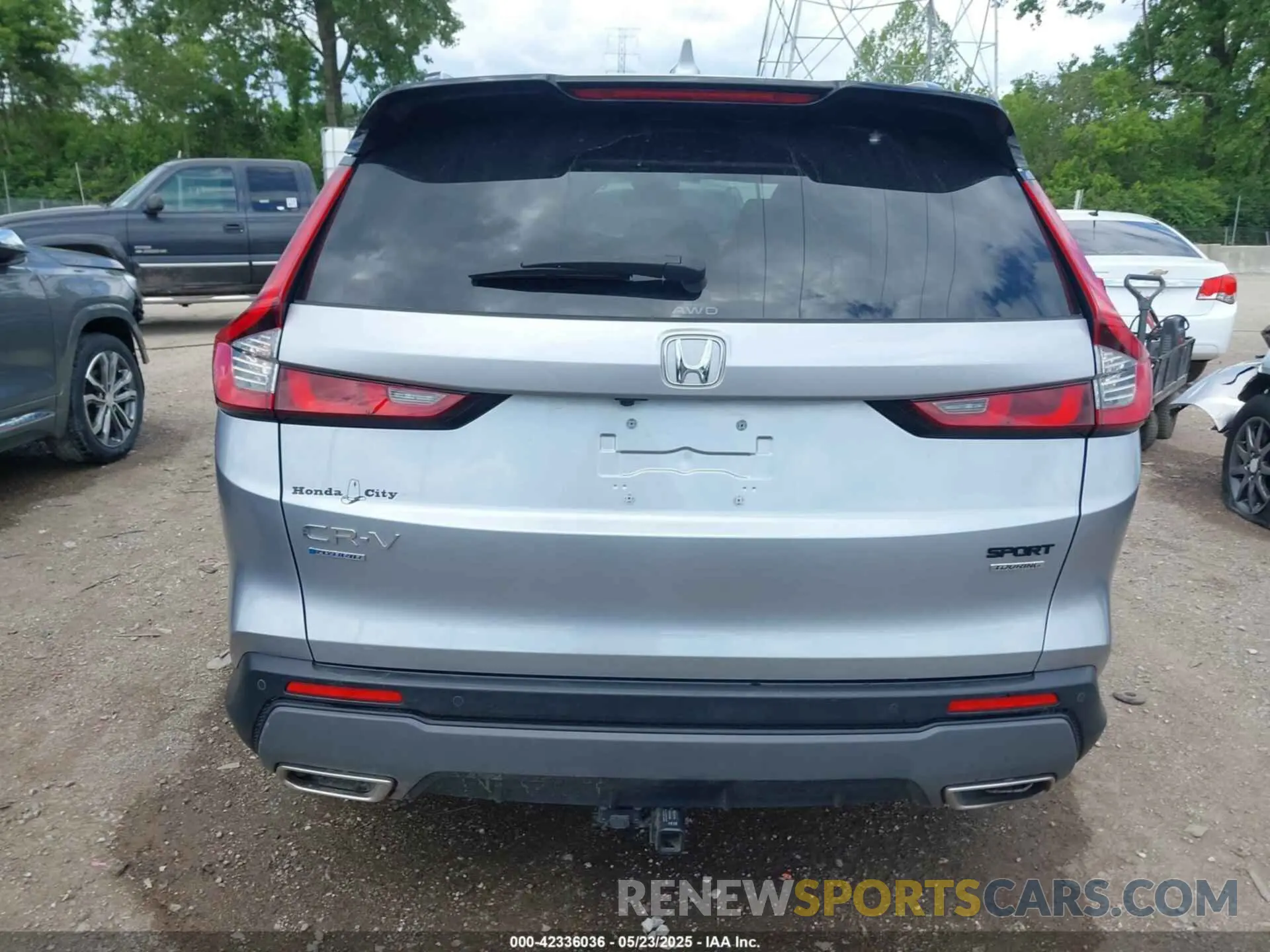 16 Photograph of a damaged car 7FARS6H96PE000222 HONDA CR-V HYBRID 2023