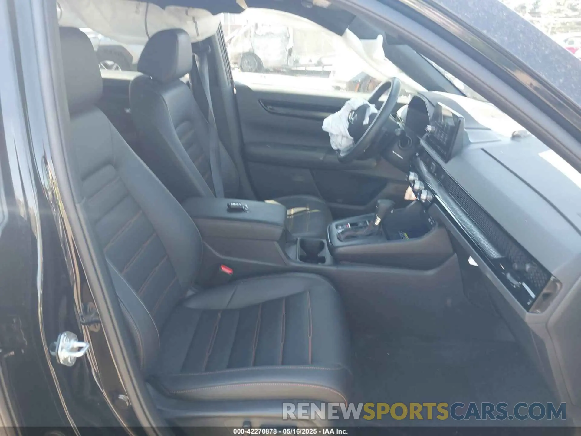 5 Photograph of a damaged car 7FARS6H96PE036542 HONDA CR-V HYBRID 2023
