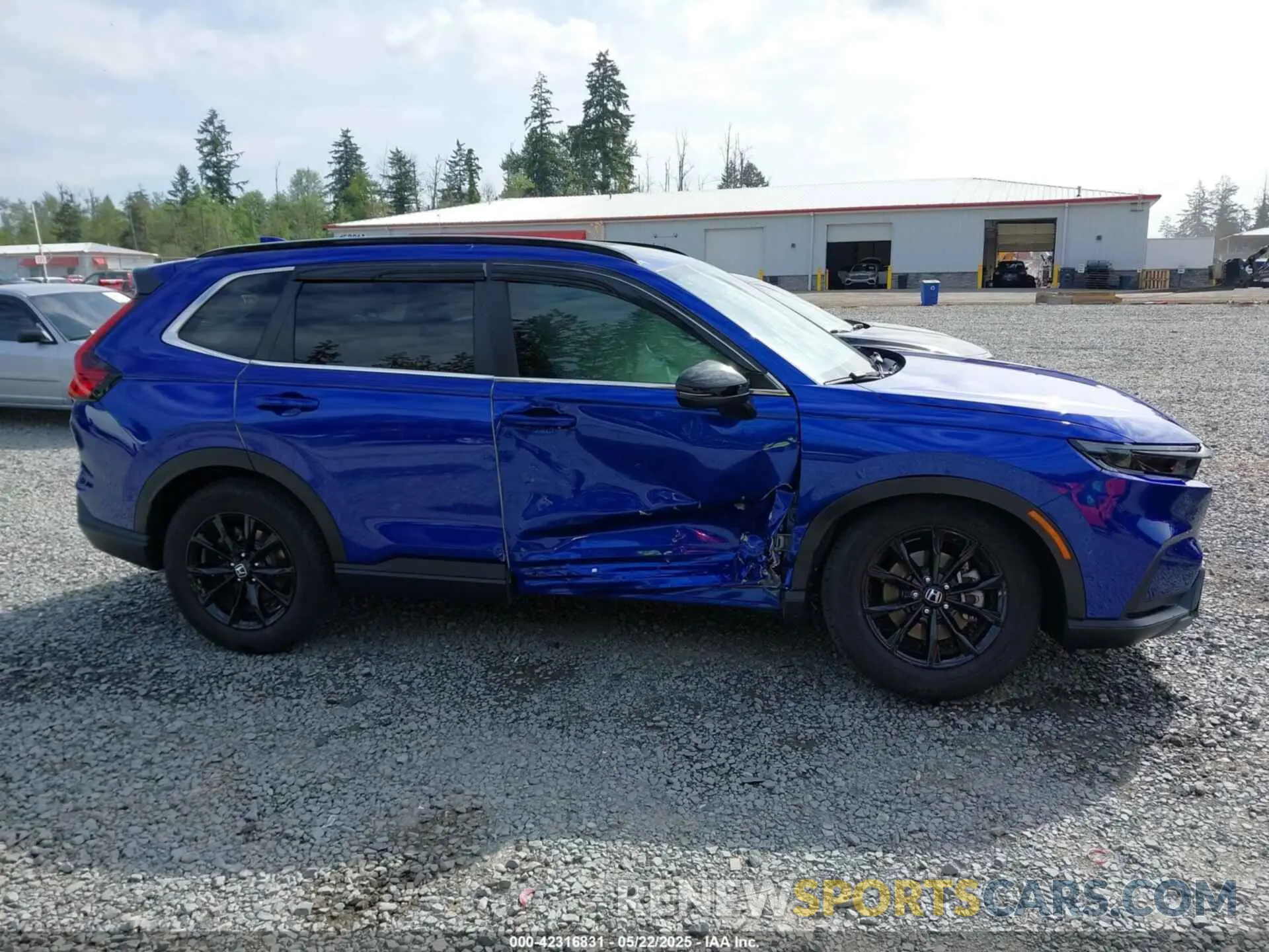 13 Photograph of a damaged car 2HKRS6H59RH806438 HONDA CR-V HYBRID 2024
