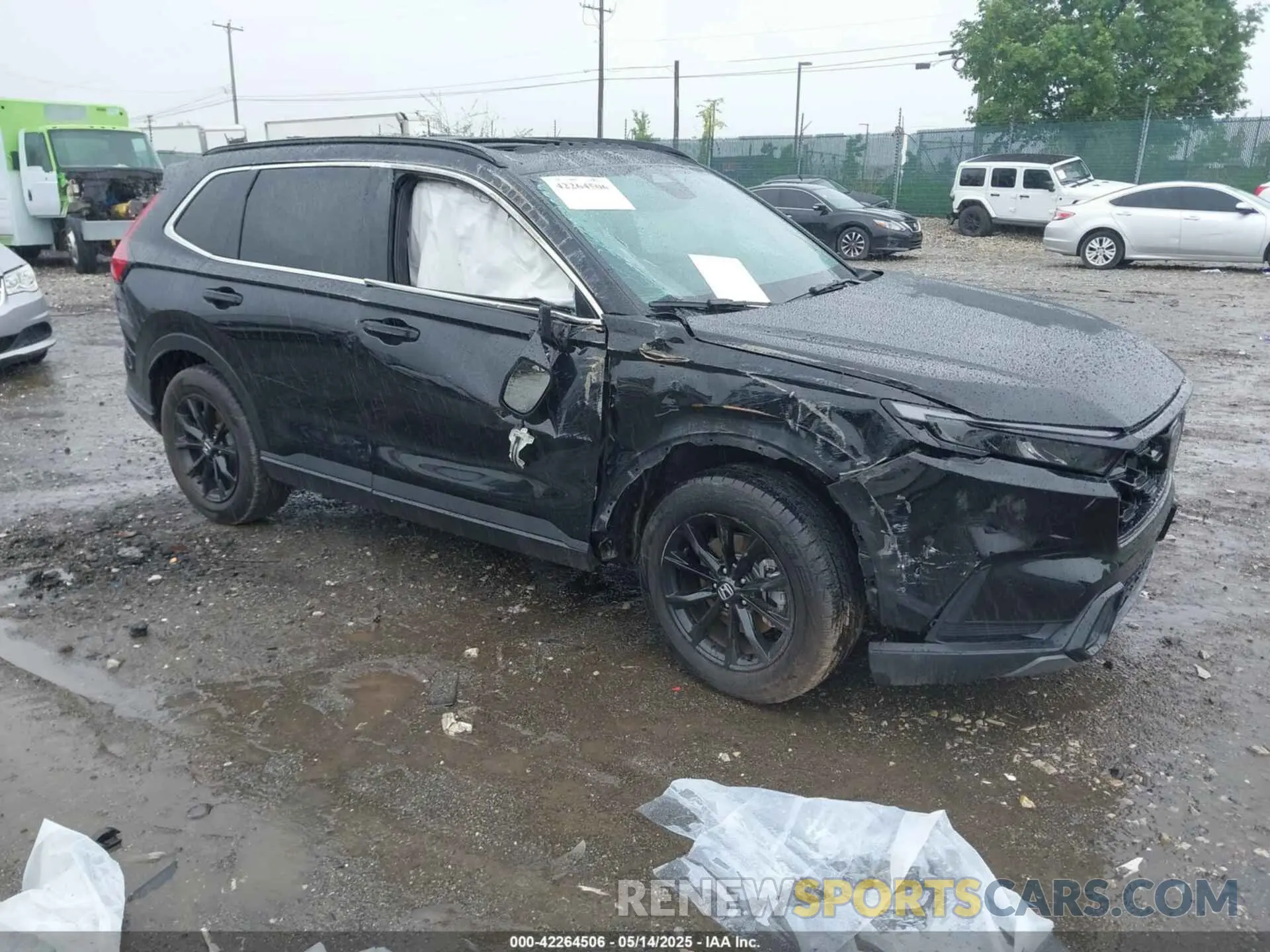 1 Photograph of a damaged car 2HKRS6H59RH807735 HONDA CR-V HYBRID 2024