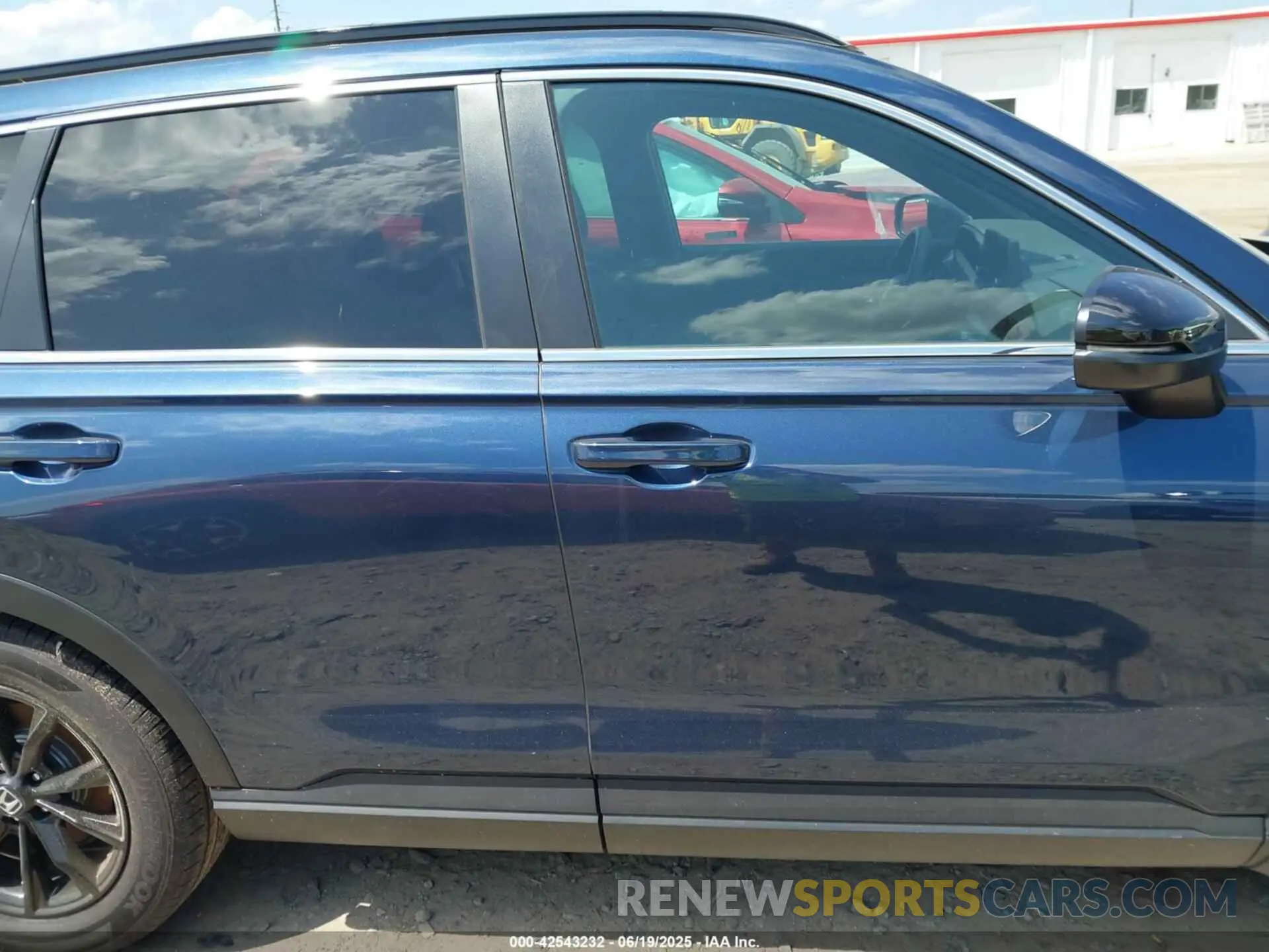13 Photograph of a damaged car 5J6RS5H58RL004799 HONDA CR-V HYBRID 2024