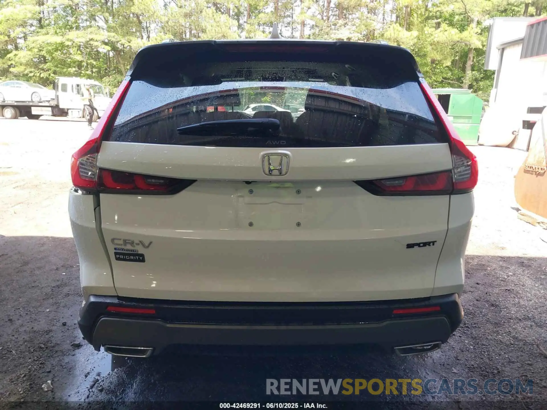 16 Photograph of a damaged car 5J6RS6H58RL014920 HONDA CR-V HYBRID 2024