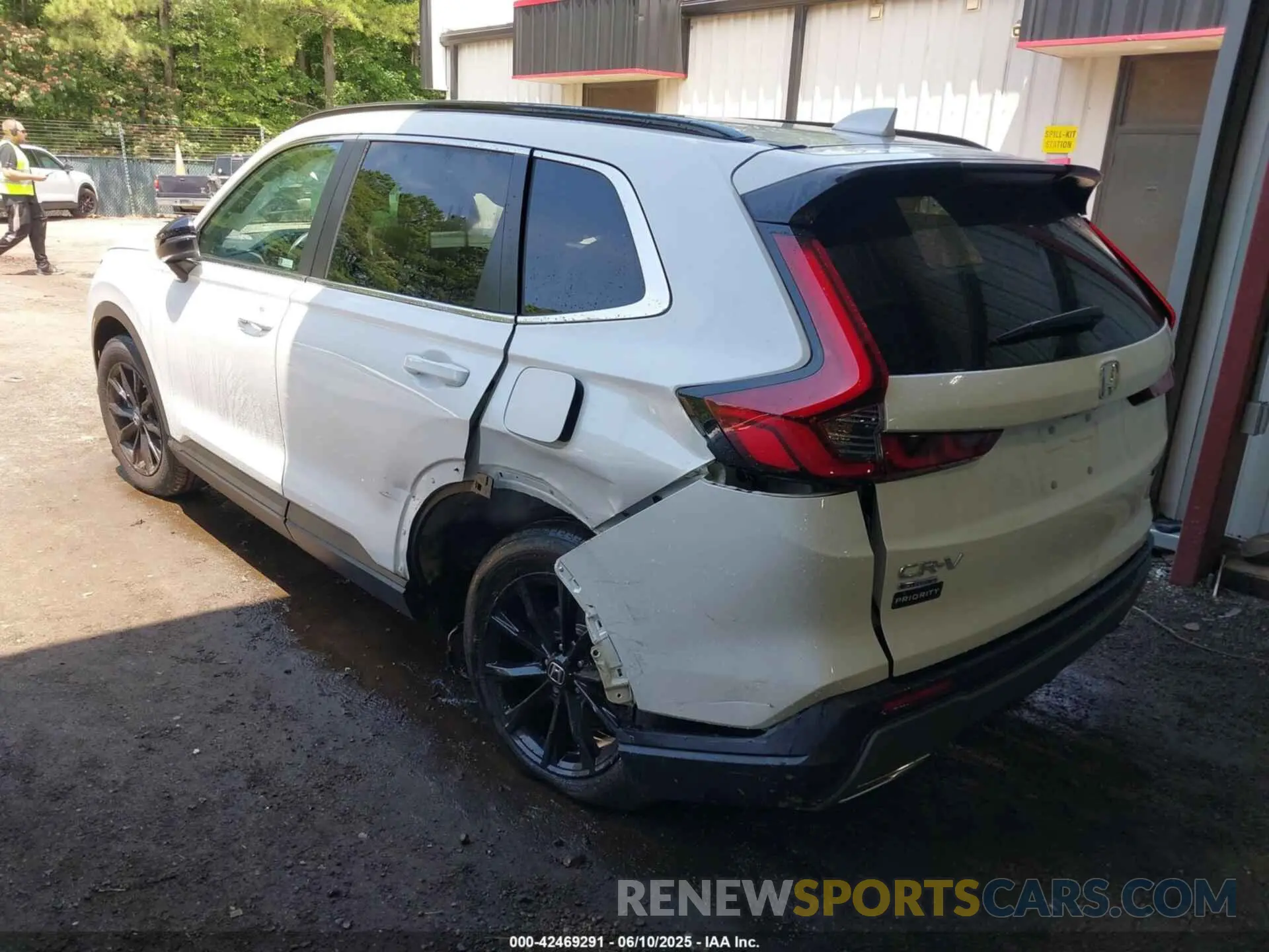 3 Photograph of a damaged car 5J6RS6H58RL014920 HONDA CR-V HYBRID 2024