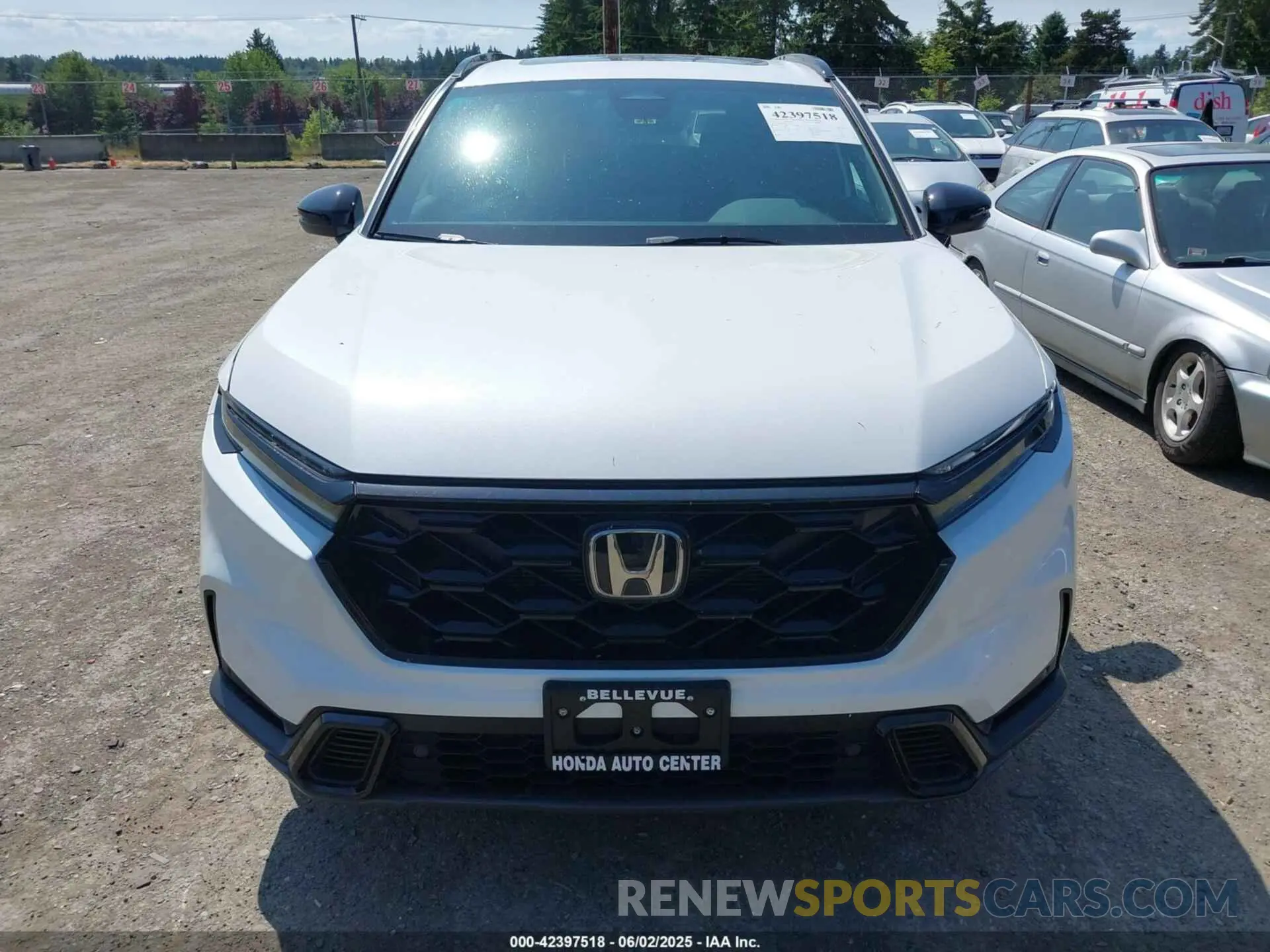 12 Photograph of a damaged car 5J6RS6H80RL030409 HONDA CR-V HYBRID 2024