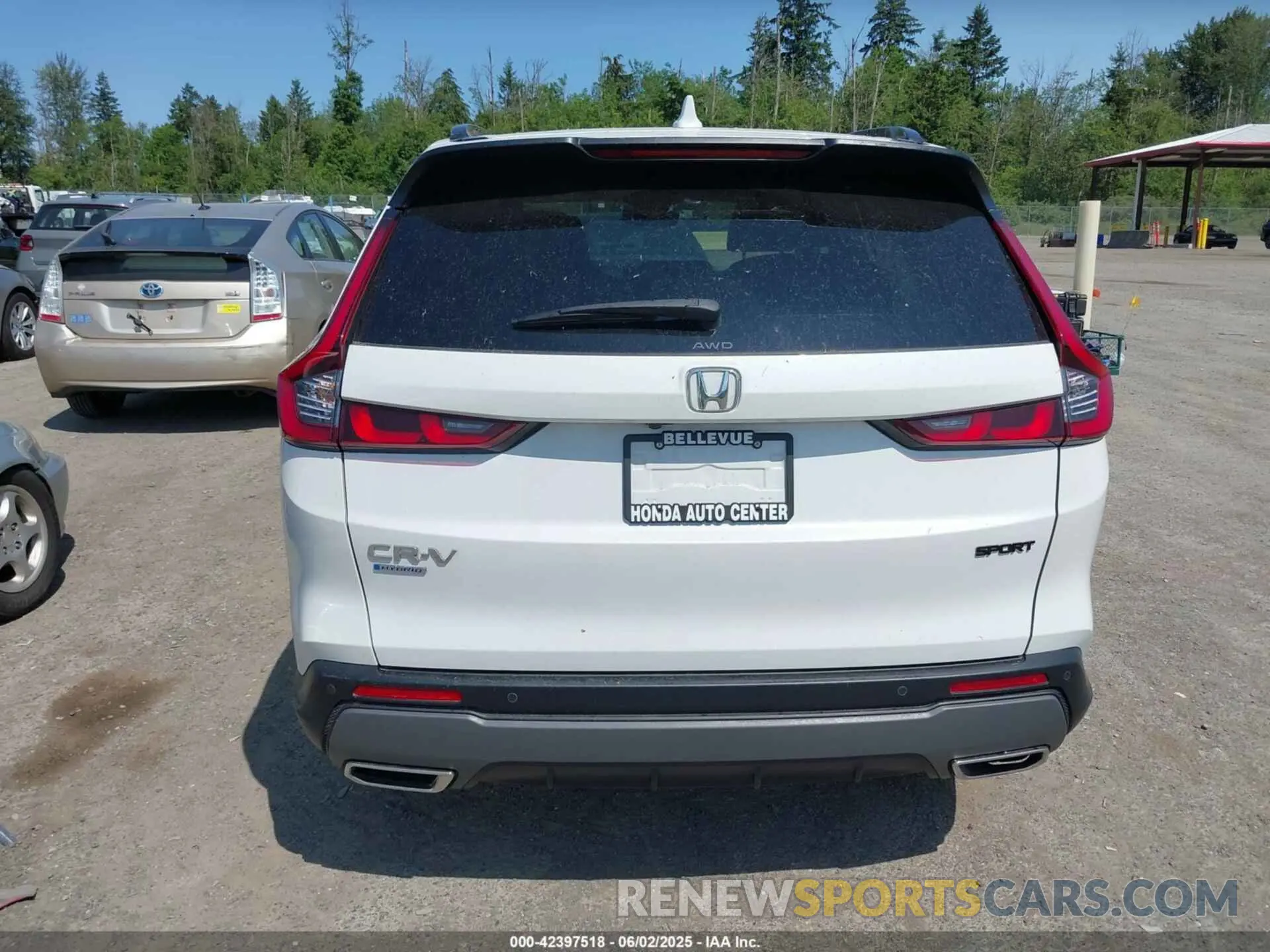 16 Photograph of a damaged car 5J6RS6H80RL030409 HONDA CR-V HYBRID 2024