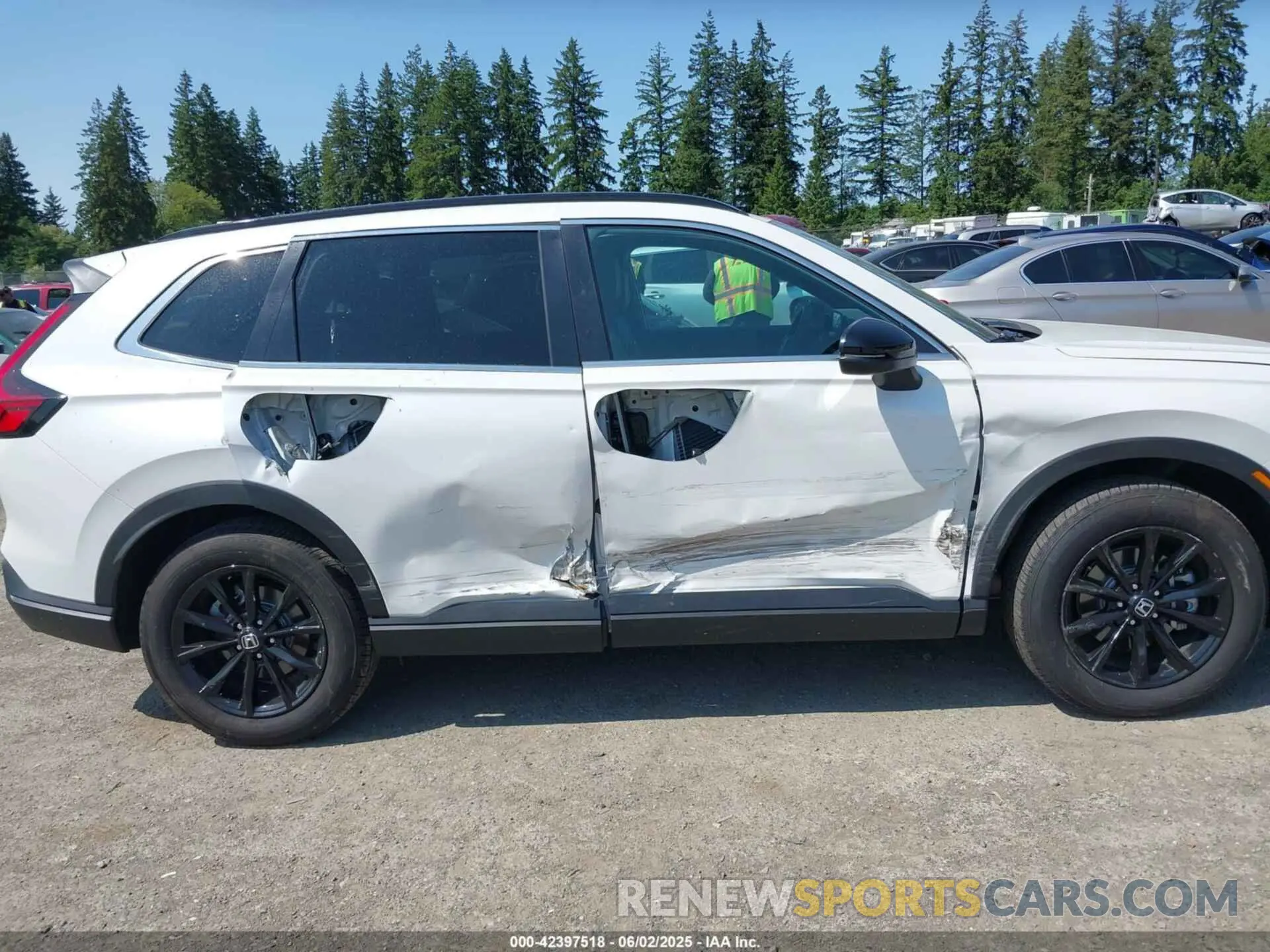6 Photograph of a damaged car 5J6RS6H80RL030409 HONDA CR-V HYBRID 2024