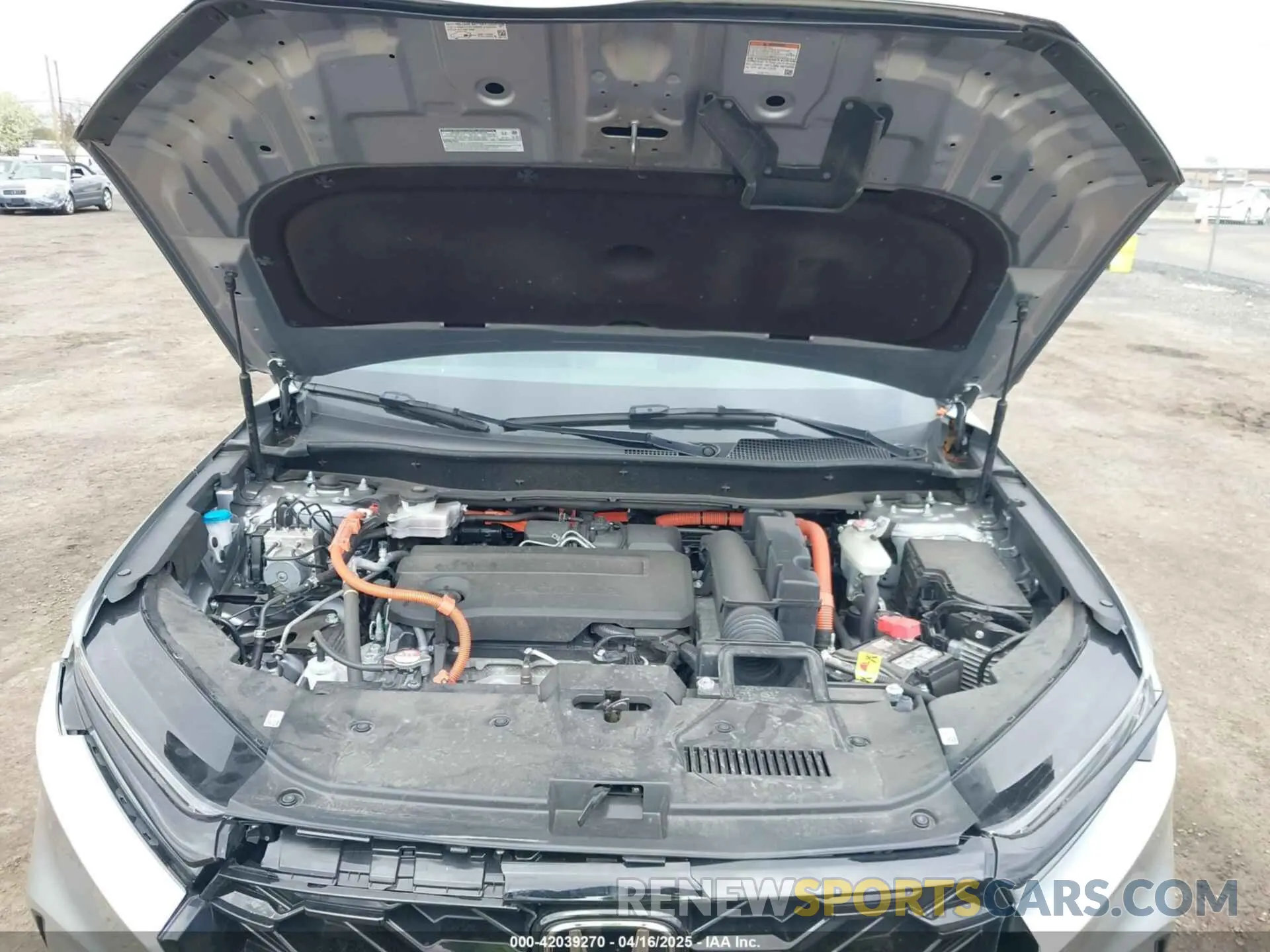 10 Photograph of a damaged car 5J6RS6H87RL019150 HONDA CR-V HYBRID 2024