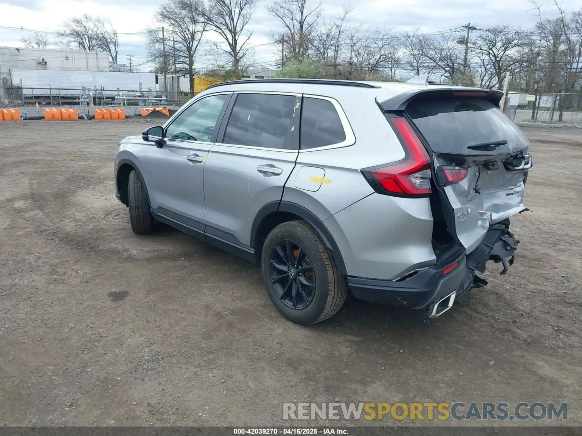 3 Photograph of a damaged car 5J6RS6H87RL019150 HONDA CR-V HYBRID 2024