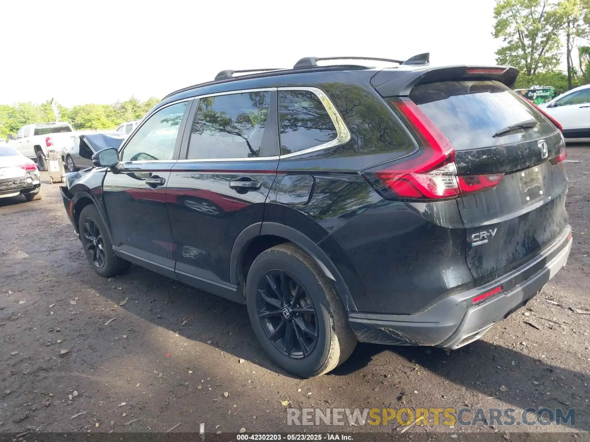 14 Photograph of a damaged car 5J6RS6H88RL013129 HONDA CR-V HYBRID 2024