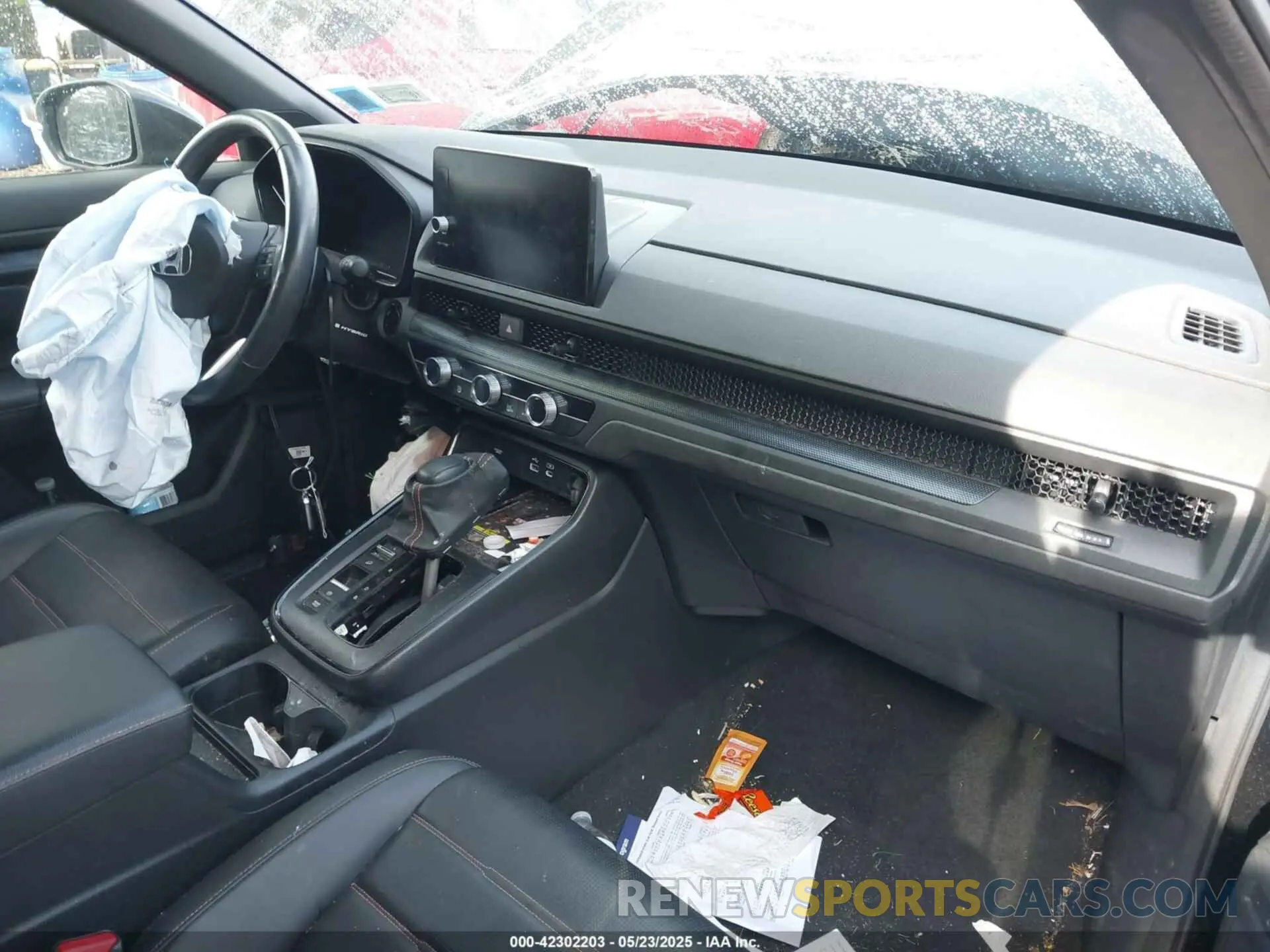 5 Photograph of a damaged car 5J6RS6H88RL013129 HONDA CR-V HYBRID 2024