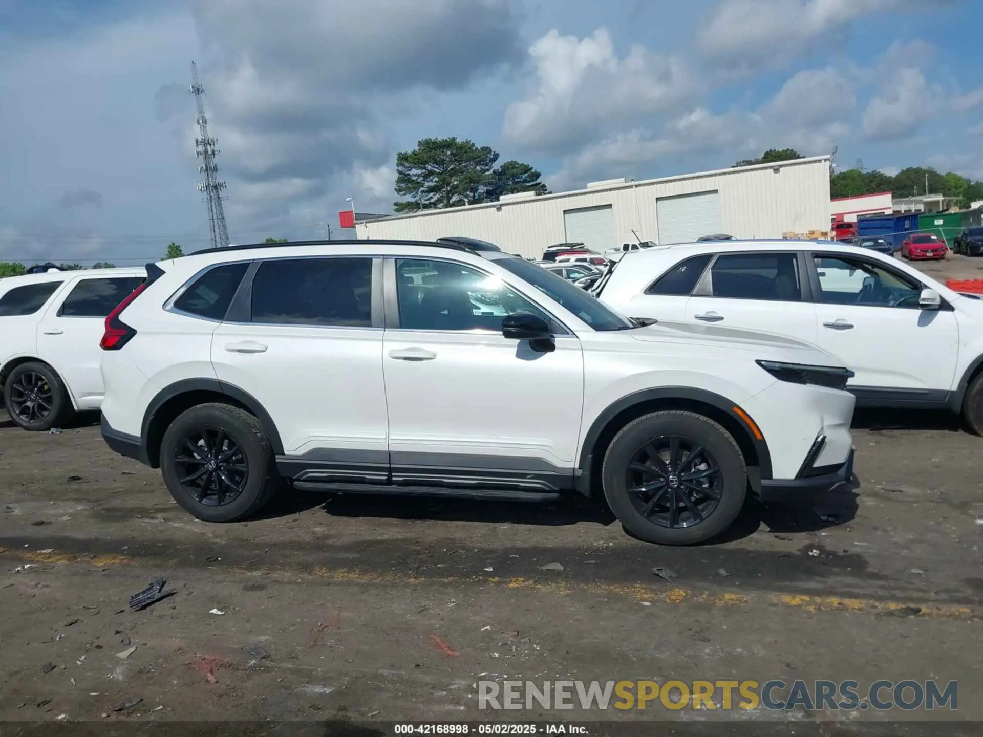 13 Photograph of a damaged car 5J6RS6H8XRL011835 HONDA CR-V HYBRID 2024