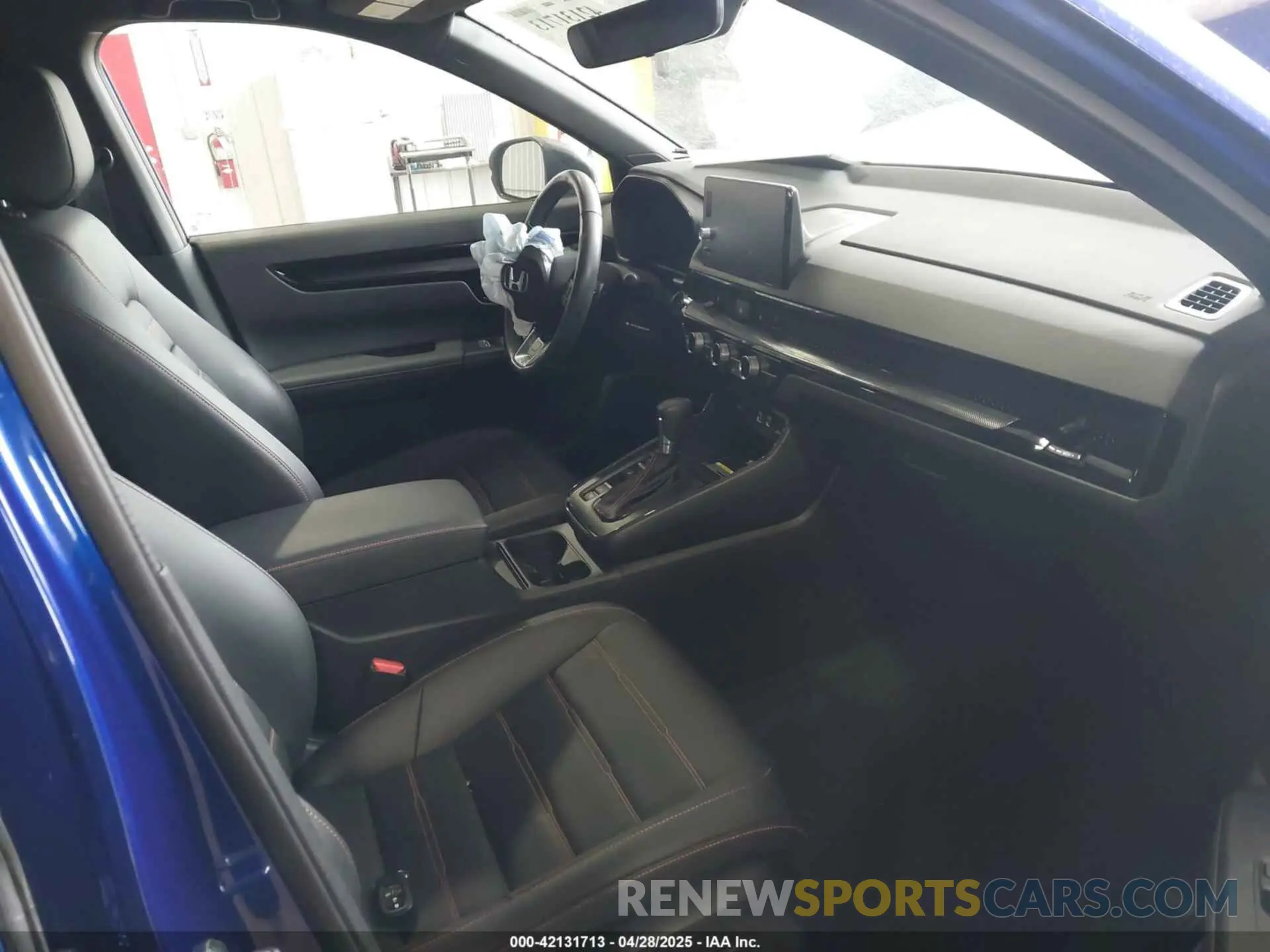 5 Photograph of a damaged car 5J6RS6H92RL013104 HONDA CR-V HYBRID 2024