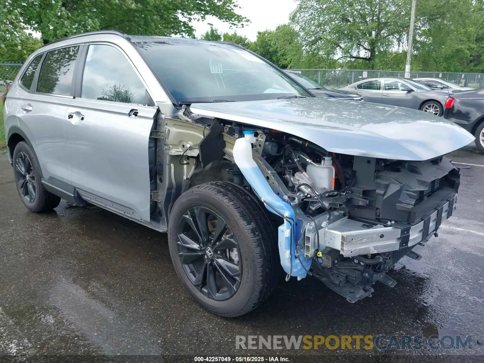 1 Photograph of a damaged car 5J6RS6H99RL013066 HONDA CR-V HYBRID 2024