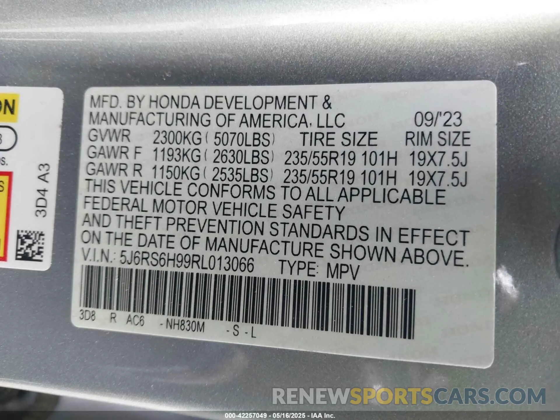 9 Photograph of a damaged car 5J6RS6H99RL013066 HONDA CR-V HYBRID 2024