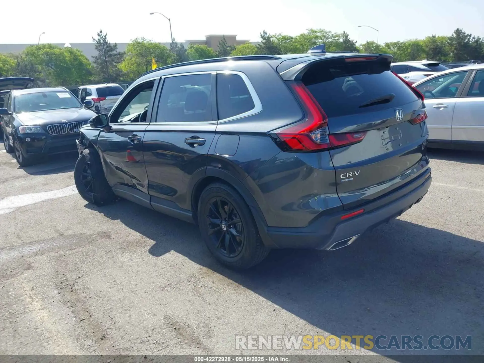 3 Photograph of a damaged car 7FARS5H51RE000395 HONDA CR-V HYBRID 2024