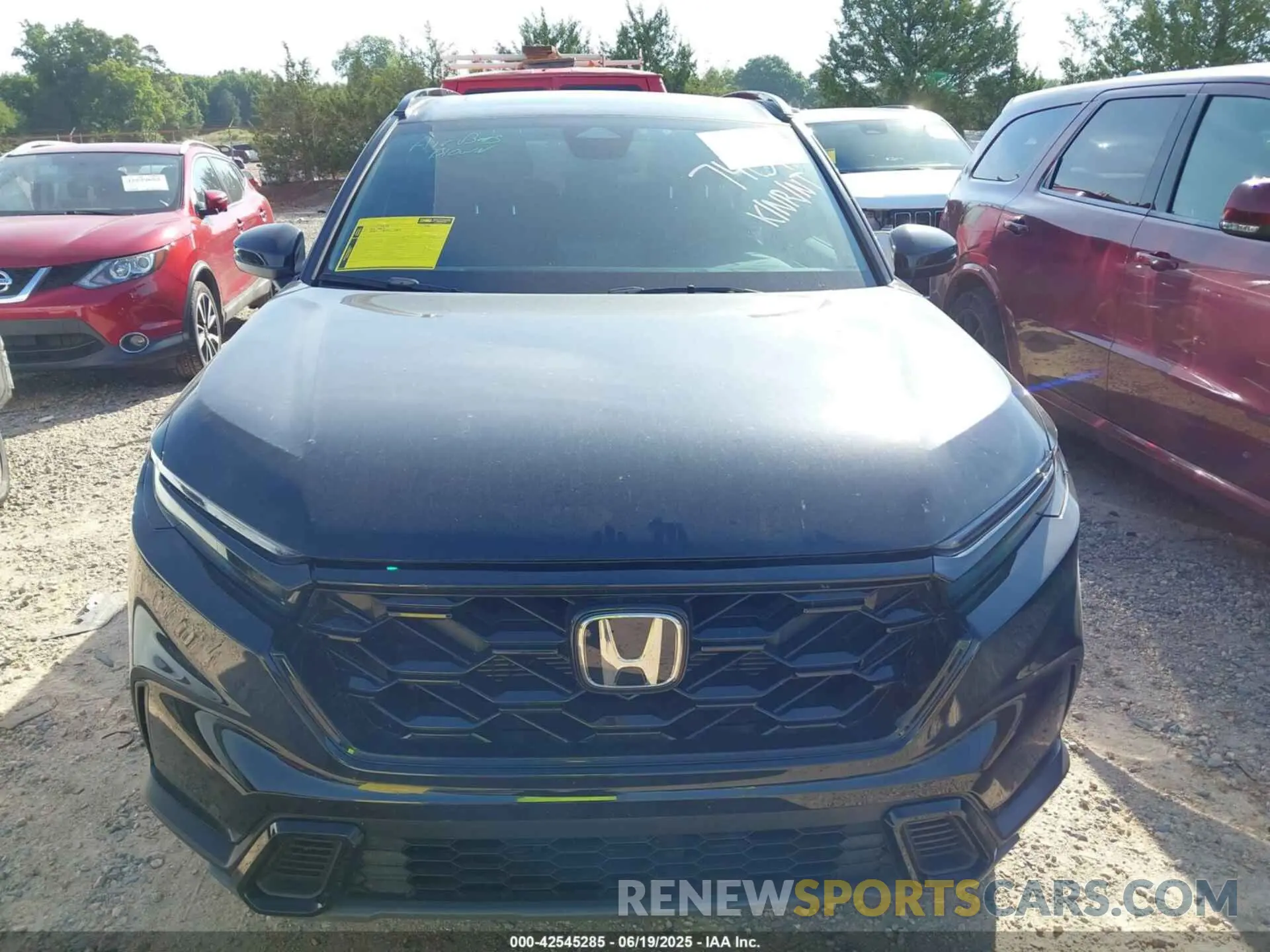 12 Photograph of a damaged car 7FARS5H51RE037401 HONDA CR-V HYBRID 2024