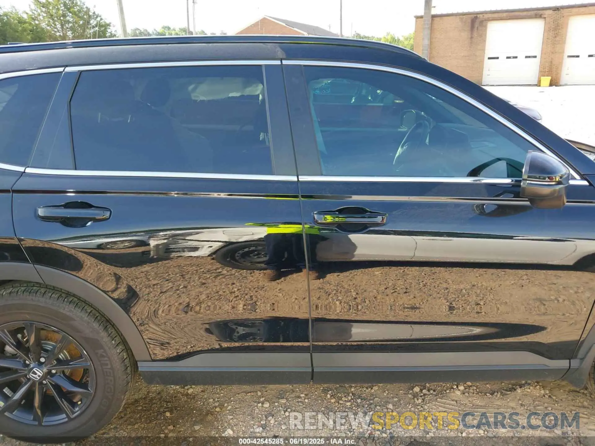 13 Photograph of a damaged car 7FARS5H51RE037401 HONDA CR-V HYBRID 2024