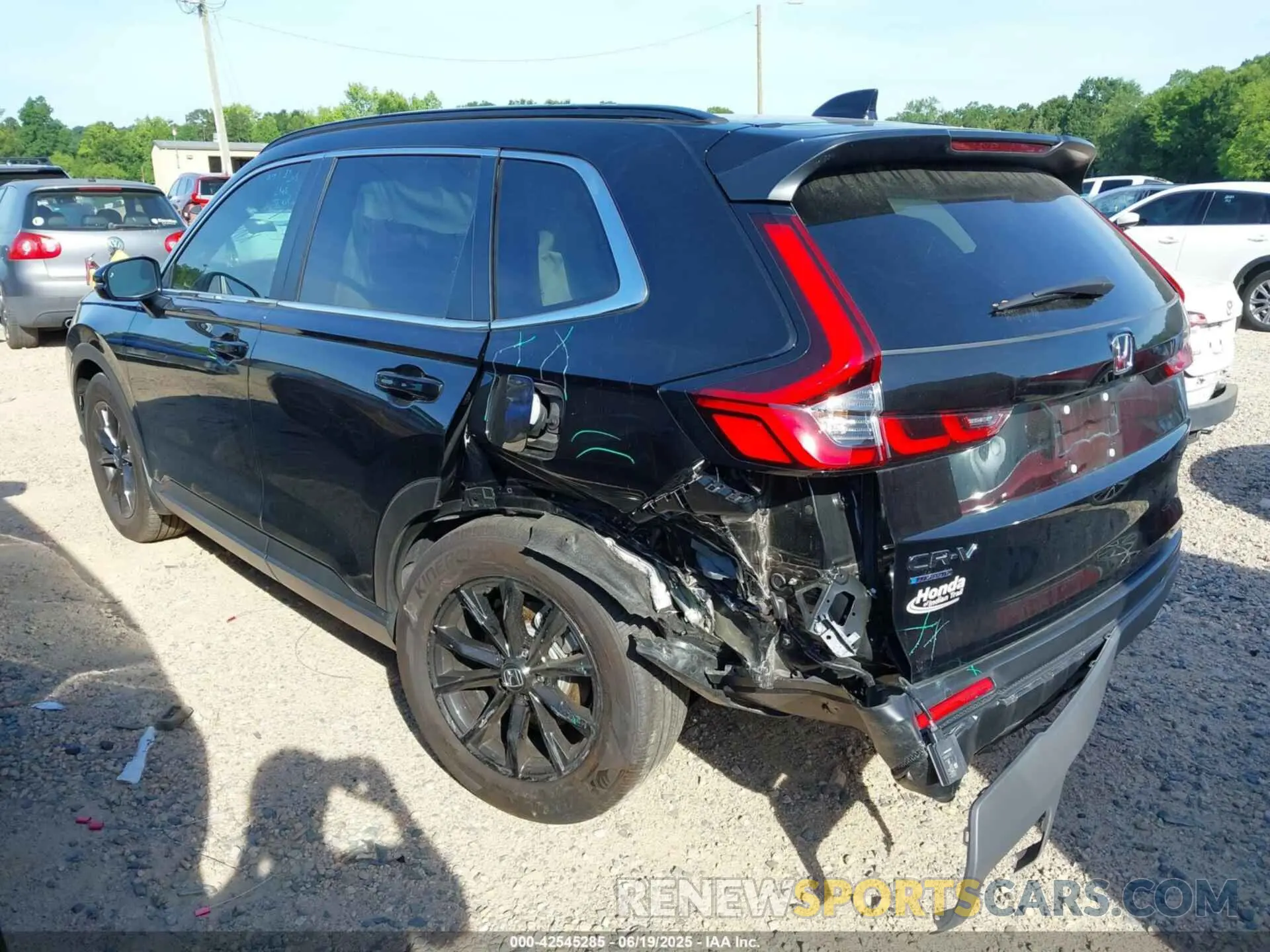 3 Photograph of a damaged car 7FARS5H51RE037401 HONDA CR-V HYBRID 2024