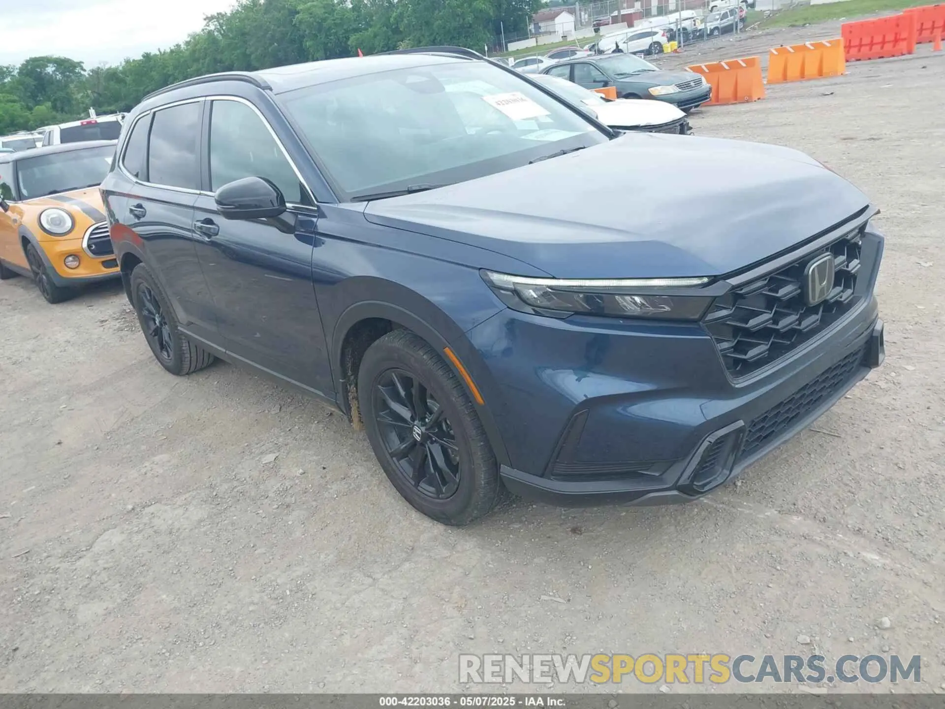 1 Photograph of a damaged car 7FARS5H53RE018509 HONDA CR-V HYBRID 2024