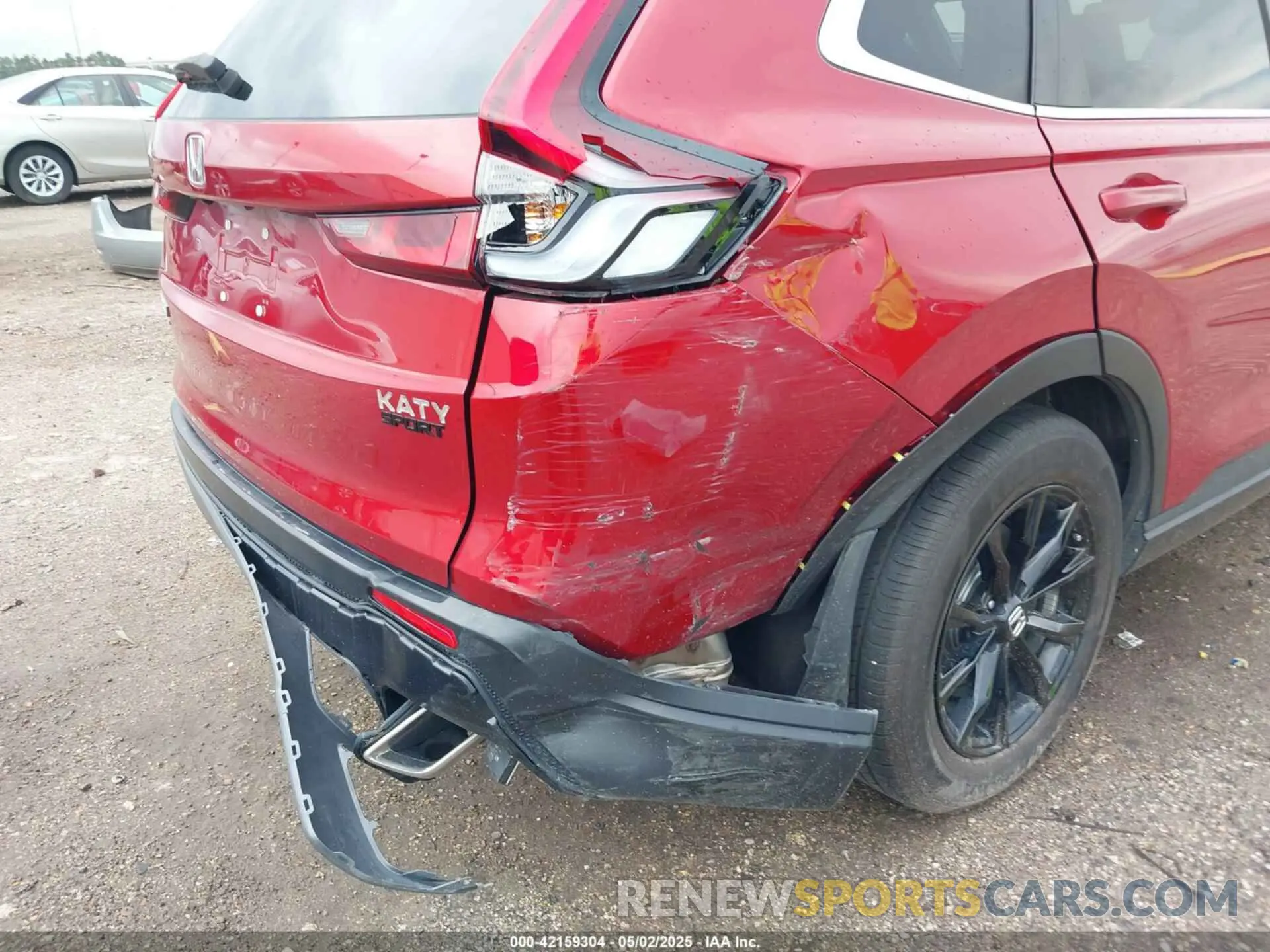 6 Photograph of a damaged car 7FARS5H5XRE024999 HONDA CR-V HYBRID 2024